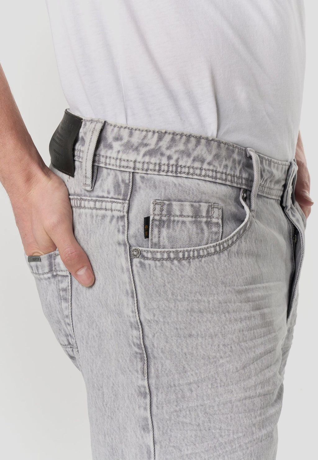 Bermuda Hombre Denim Relaxed Gris – Koroshi 2611PS50