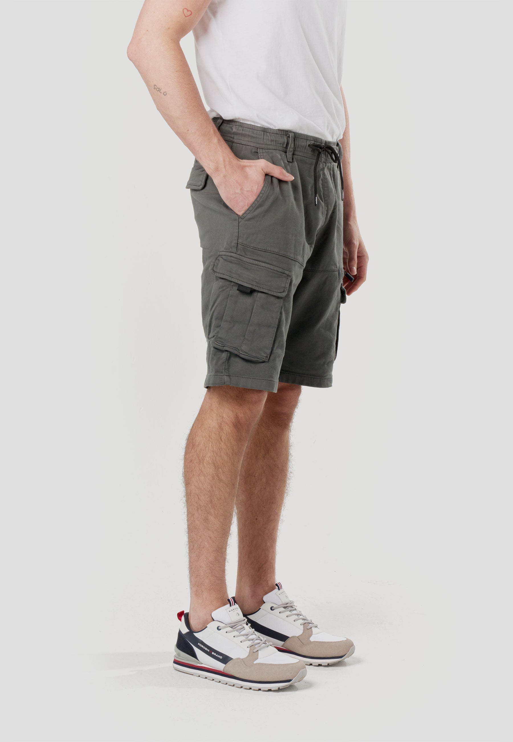 Short Hombre Cargo Deportivo Relaxed – Koroshi 2611PS87