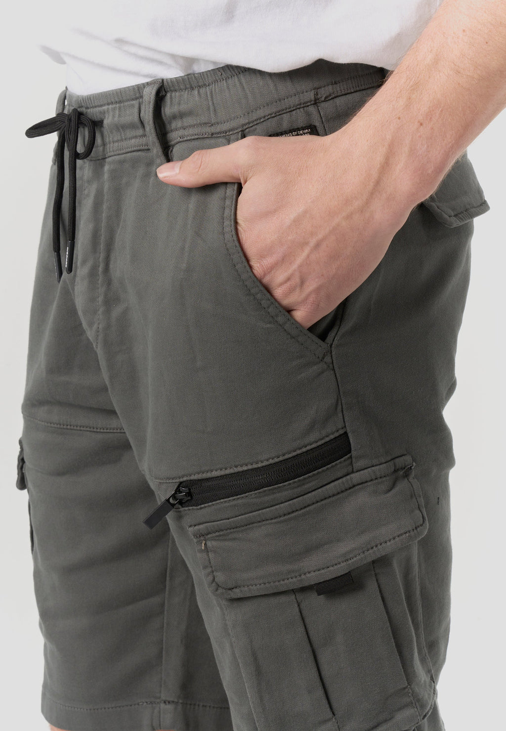 Short Hombre Cargo Deportivo Relaxed – Koroshi 2611PS87