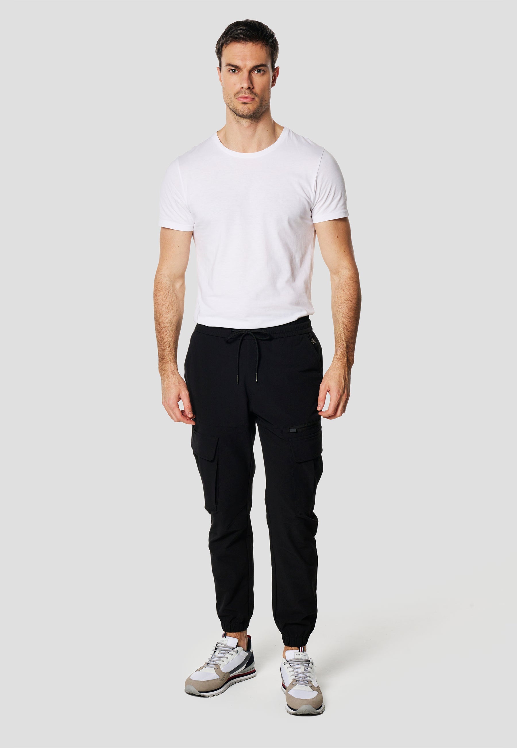 Pantalón Jogger Largo Hombre Elástico Negro  | Koroshi