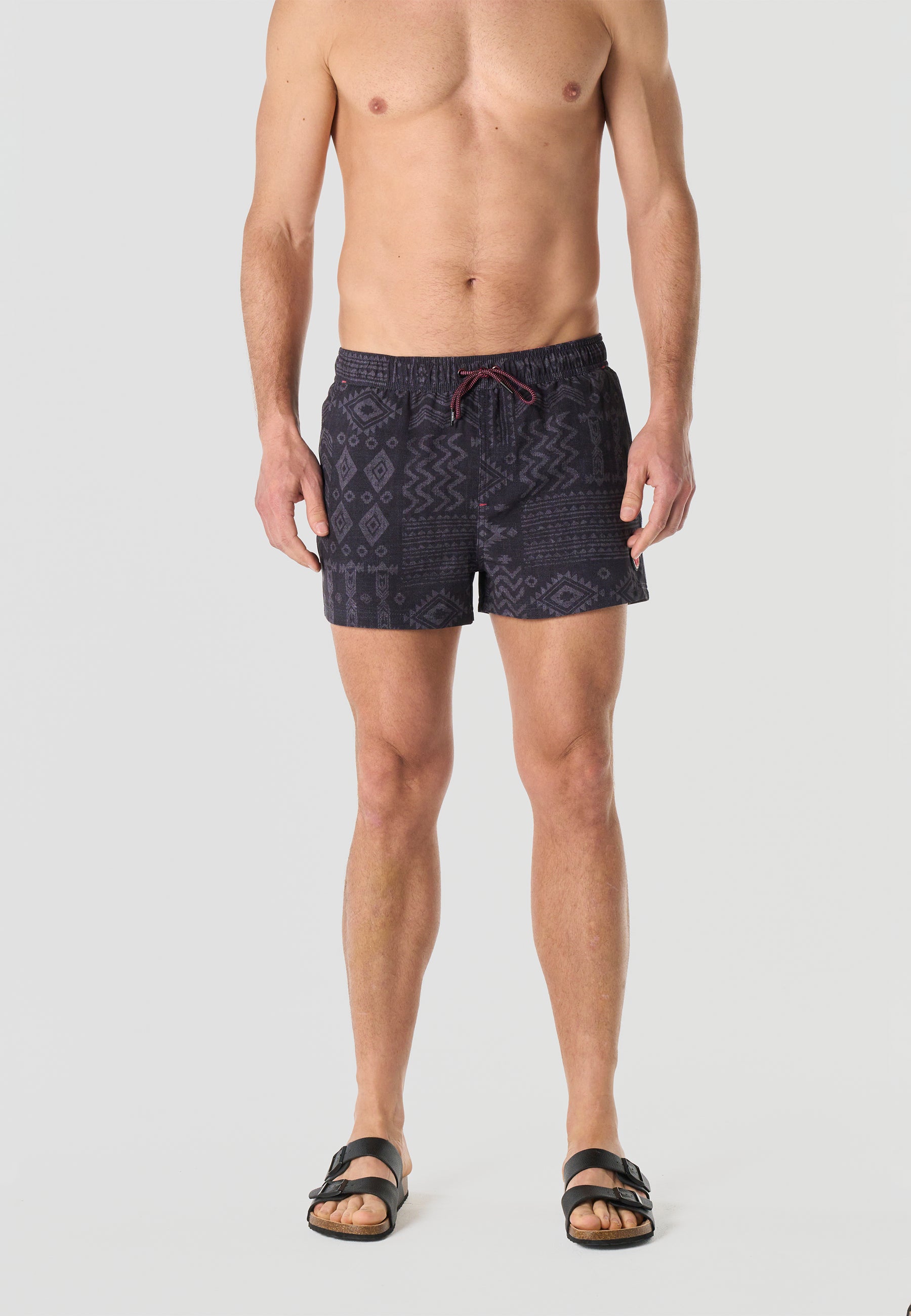 Bañador Hombre Corto Estampado Étnico – Koroshi Negro