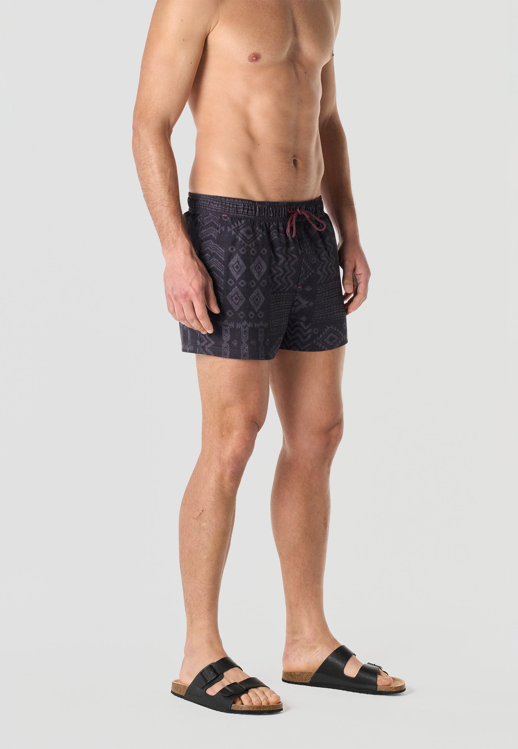 Bañador Hombre Corto Estampado Étnico – Koroshi Negro