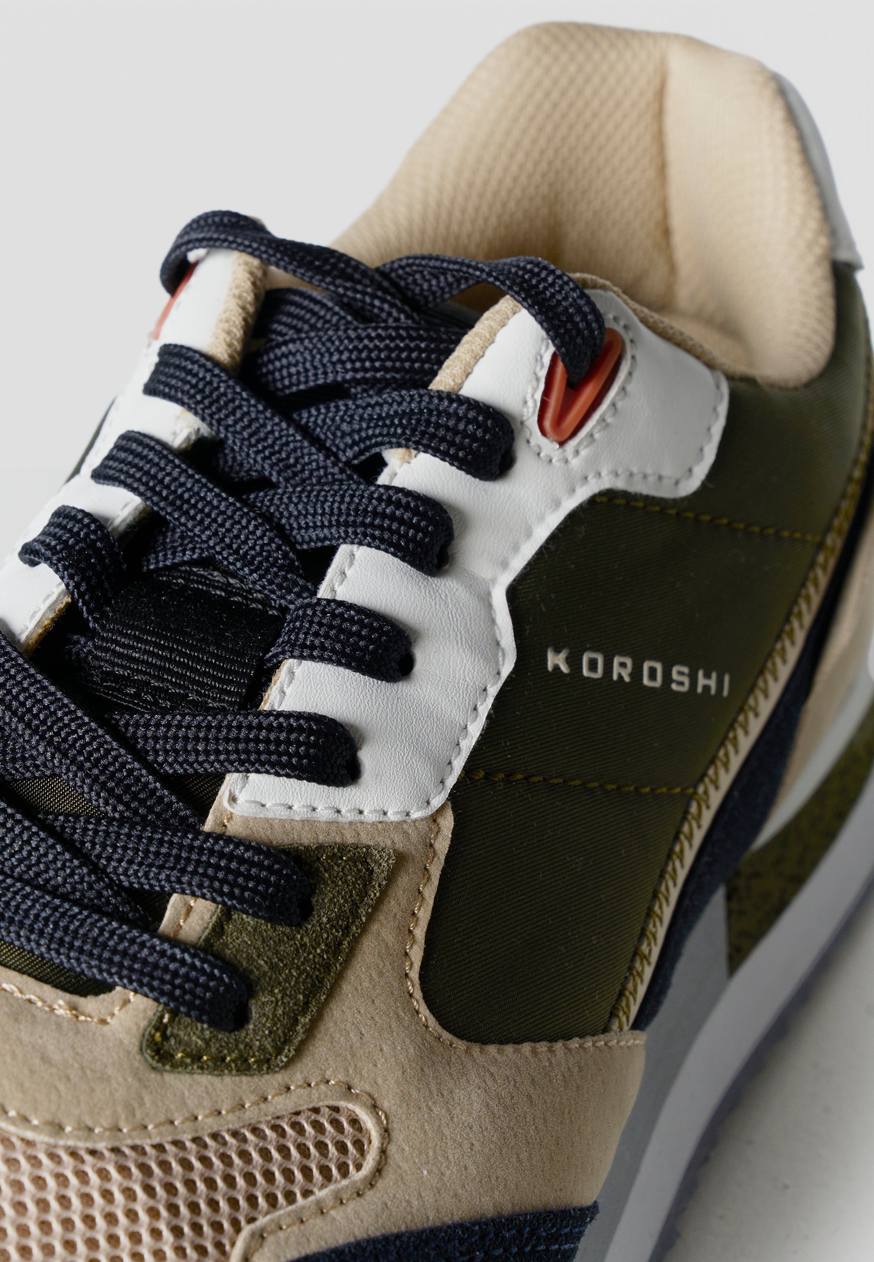 Zapatillas Hombre Sneaker Retro Running – Koroshi Kaki