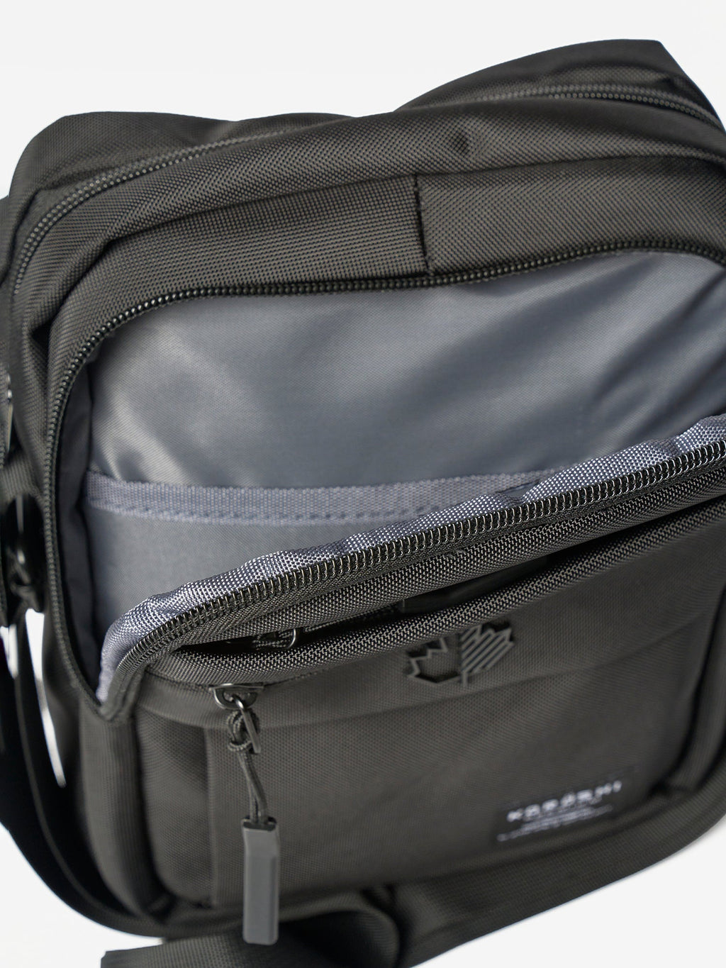 Bolso Hombre Bandolera Vertical – Koroshi Negro