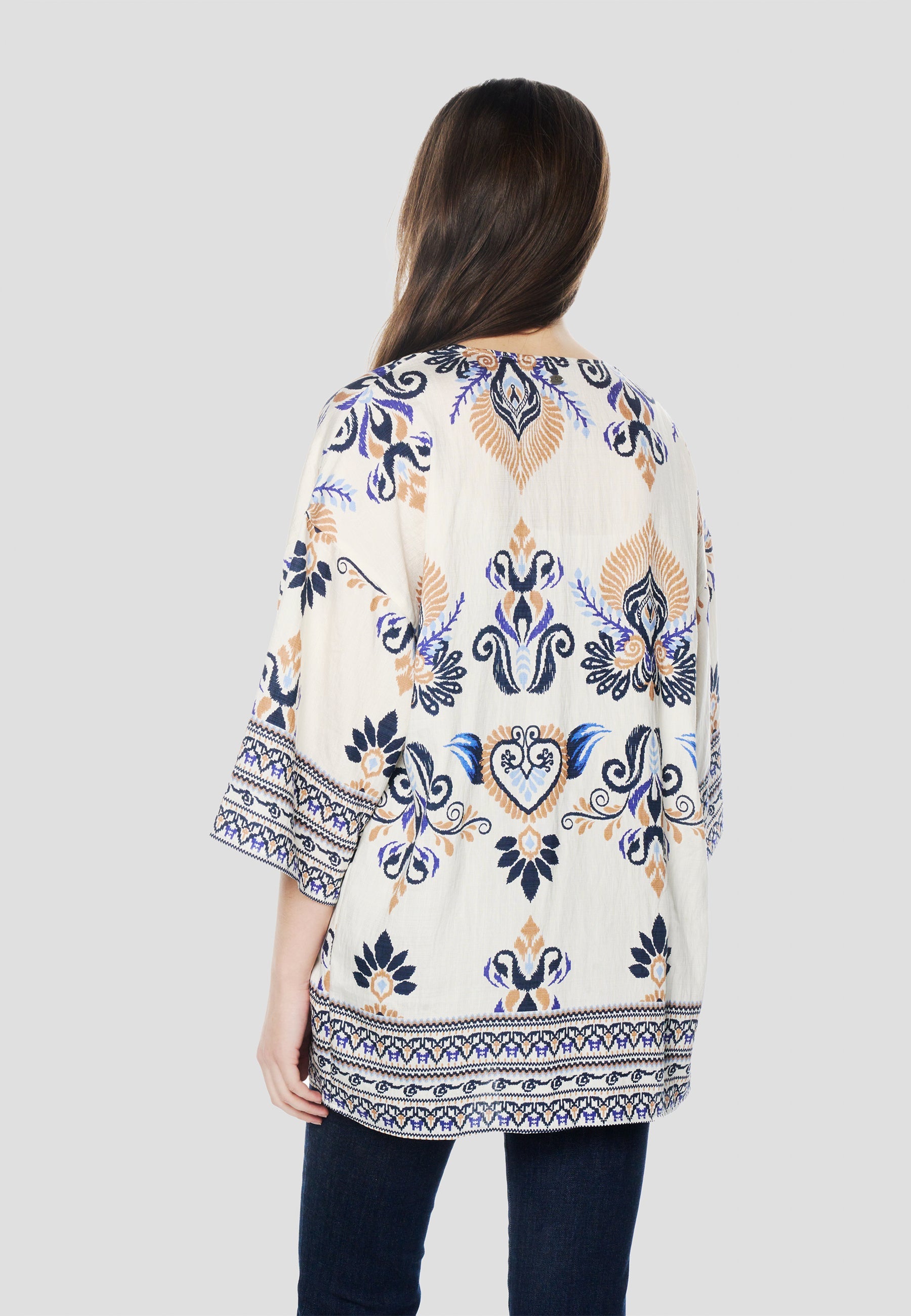 Kimono Mujer Estampado Étnico – Koroshi 2612BL00
