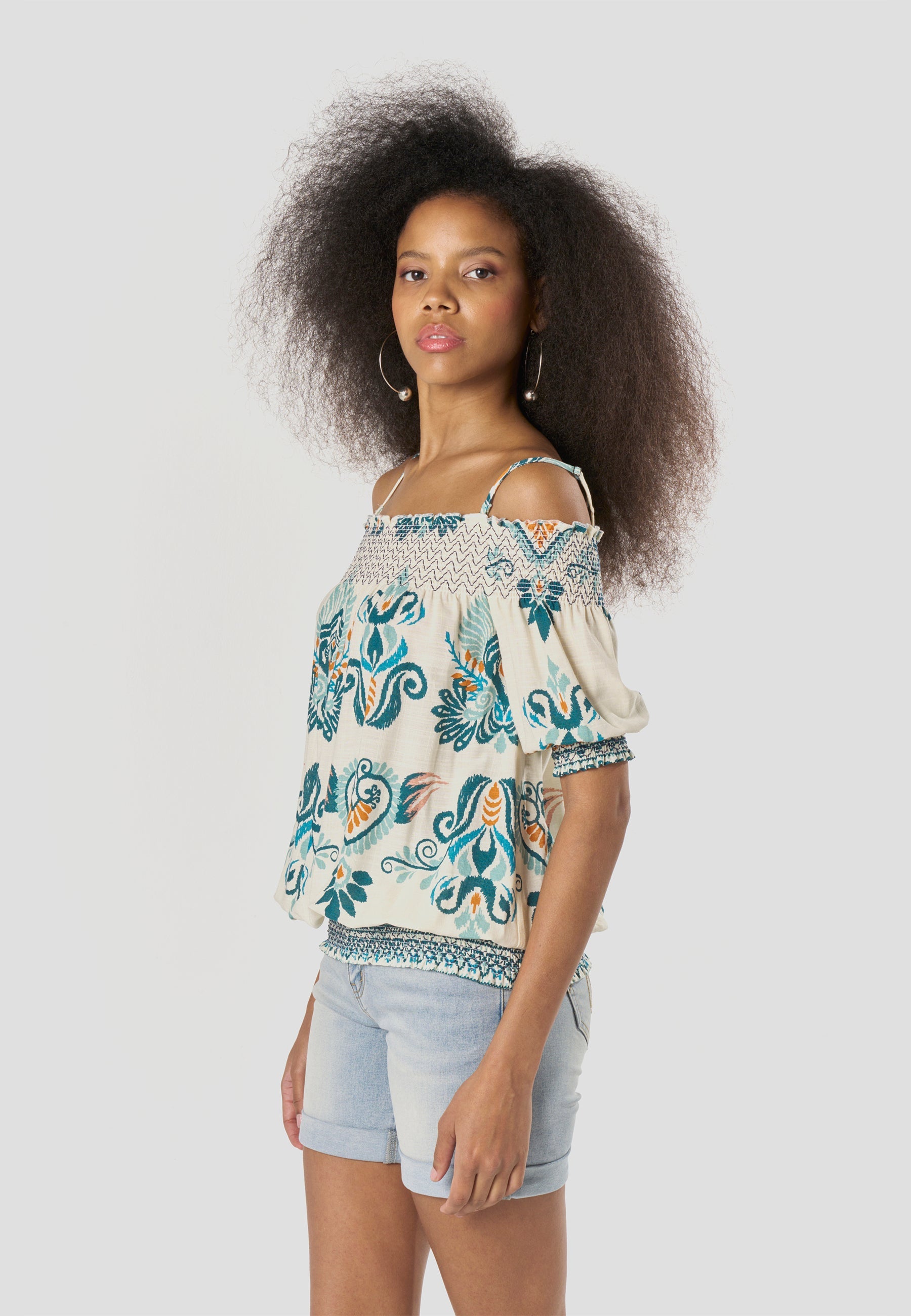 Blusa Mujer Hombro Descubierto Estampado Étnico – Koroshi Multicolor