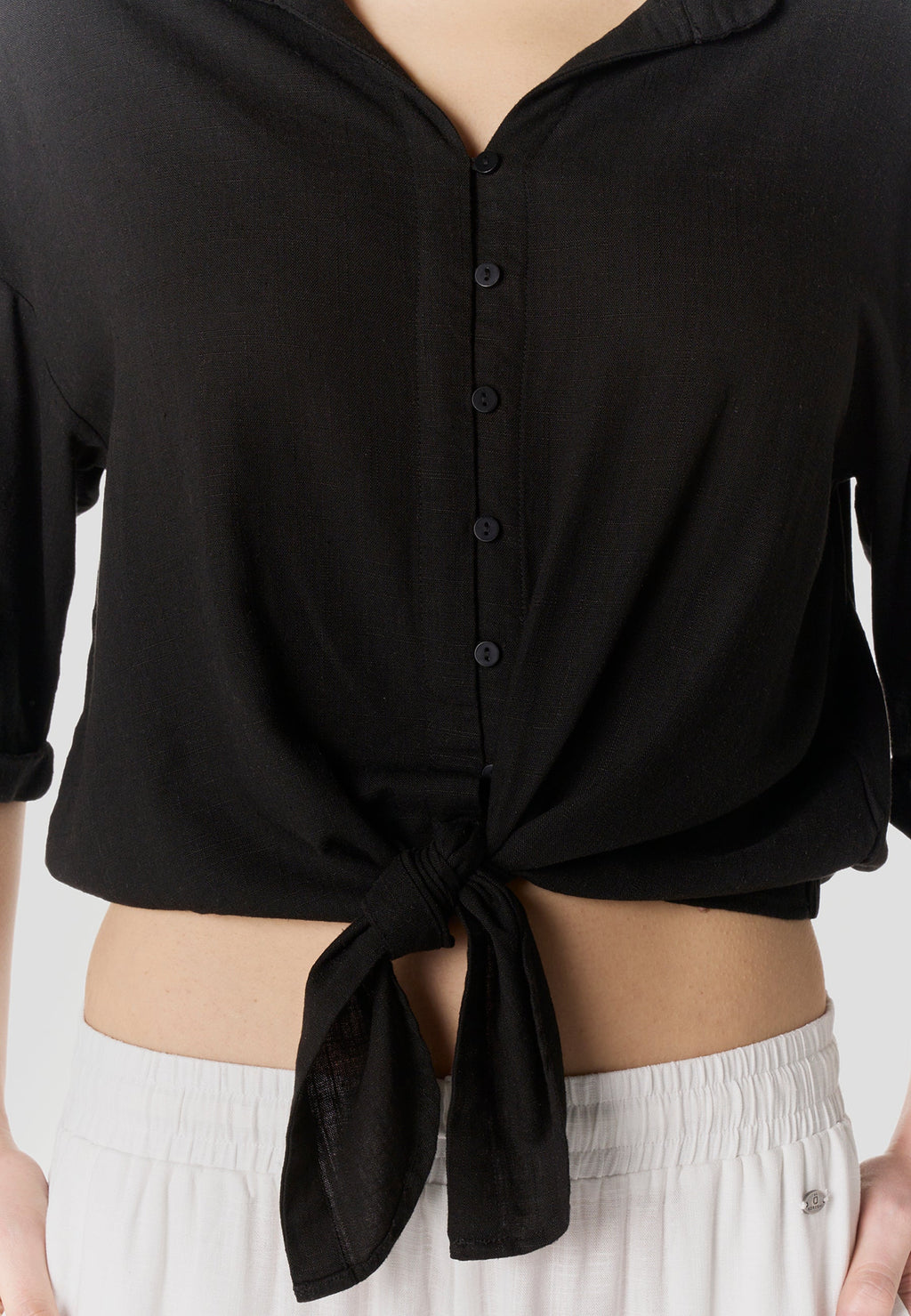 Camisa Mujer Lino Manga Corta con Nudo – Koroshi Negra