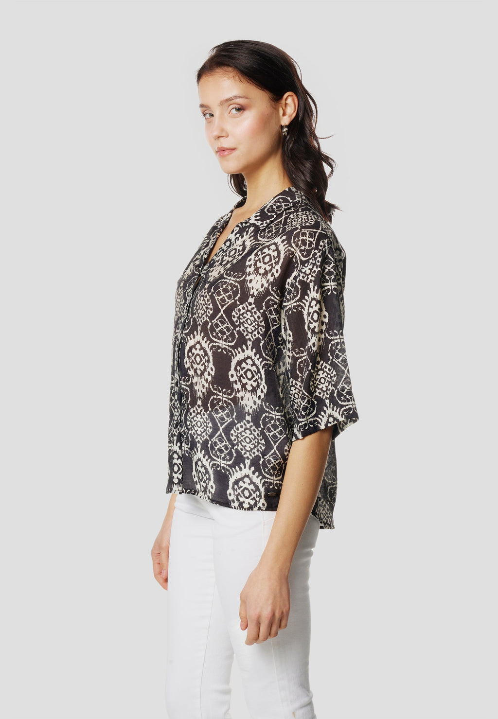 Camisa Mujer Manga Corta Estampada – Koroshi 2612BL11