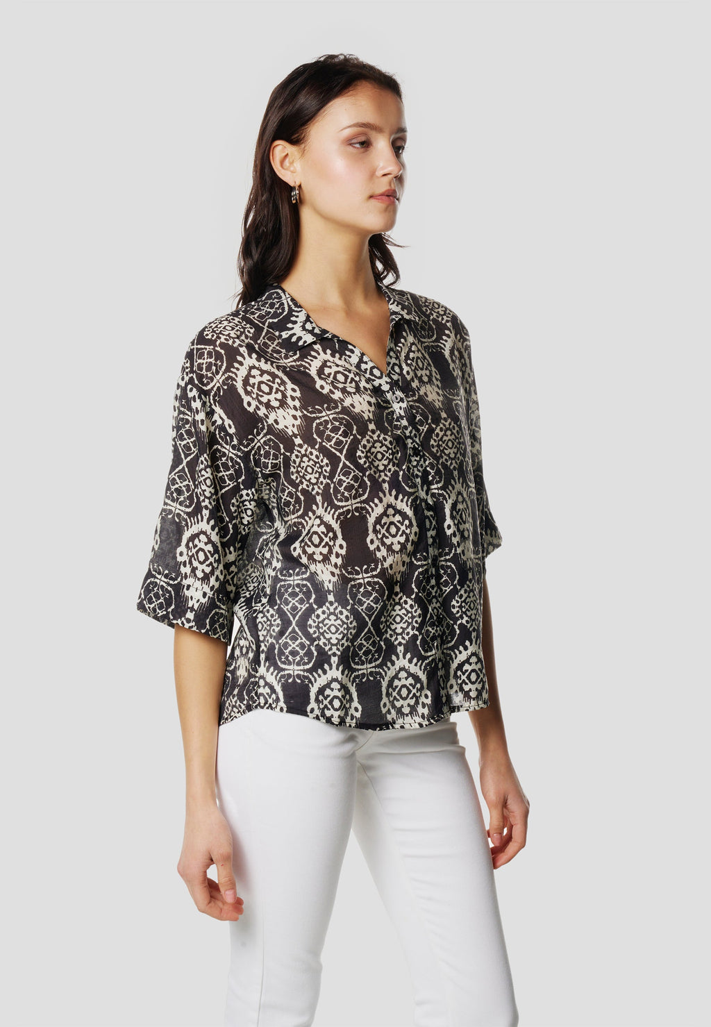 Camisa Mujer Manga Corta Estampada – Koroshi 2612BL11