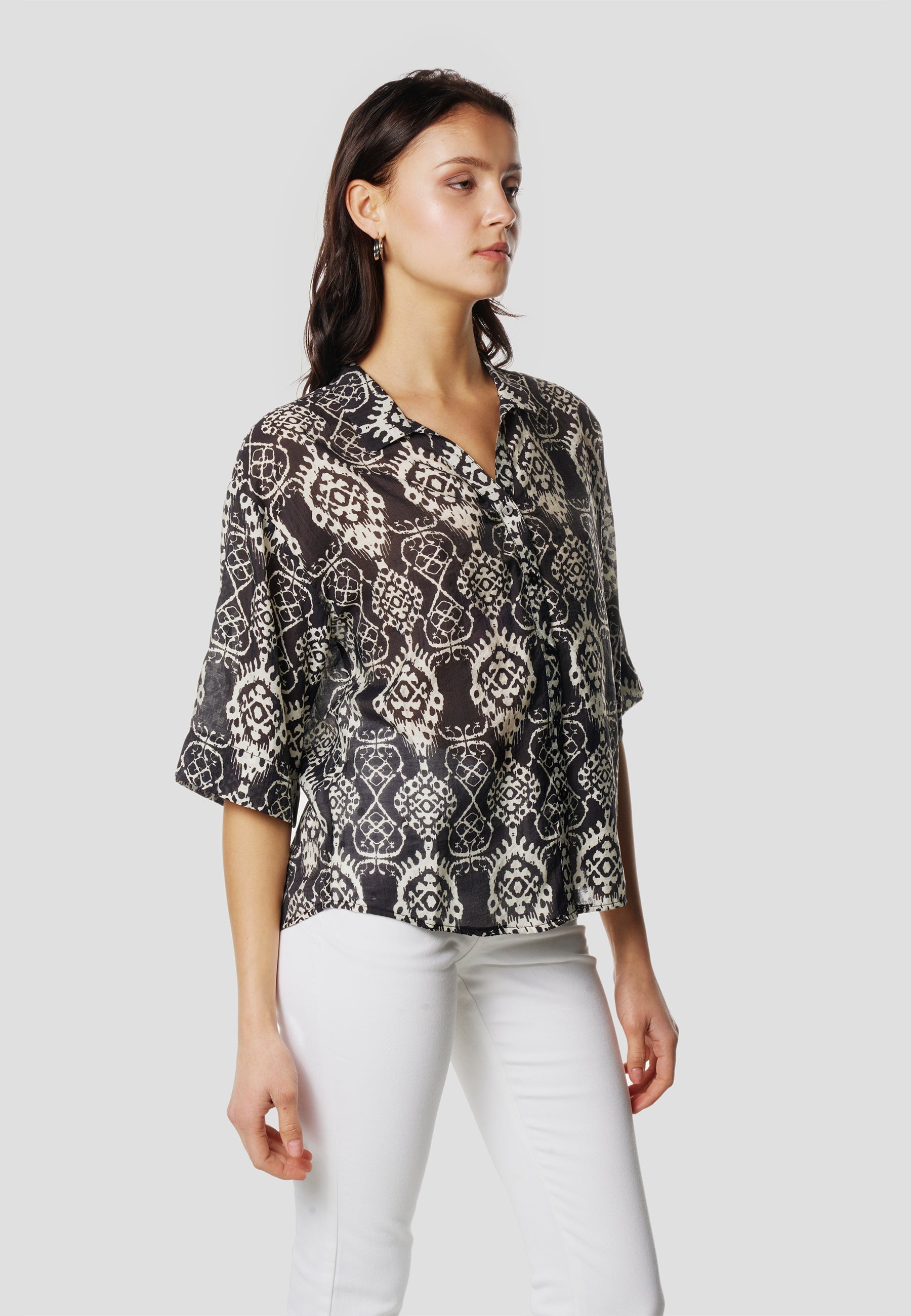 Camisa Mujer Manga Corta Estampada – Koroshi 2612BL11