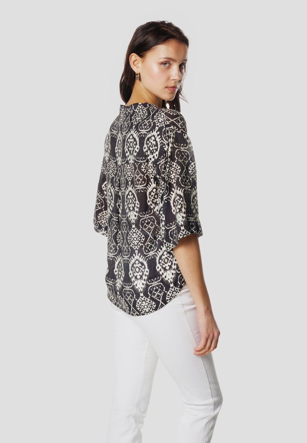 Camisa Mujer Manga Corta Estampada – Koroshi 2612BL11