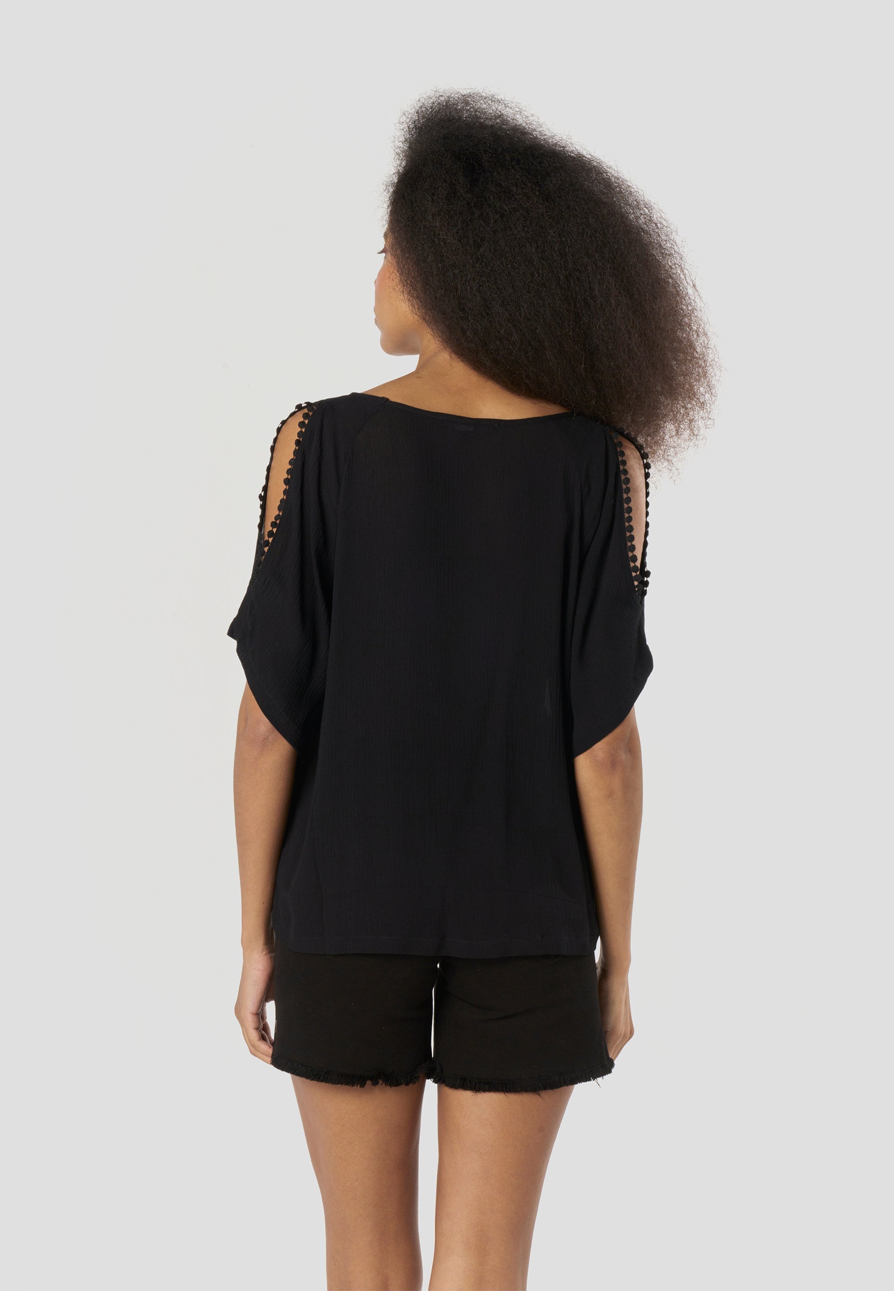 Blusa Mujer Manga Corta Escote con Bordado Floral – Koroshi 2612BL13