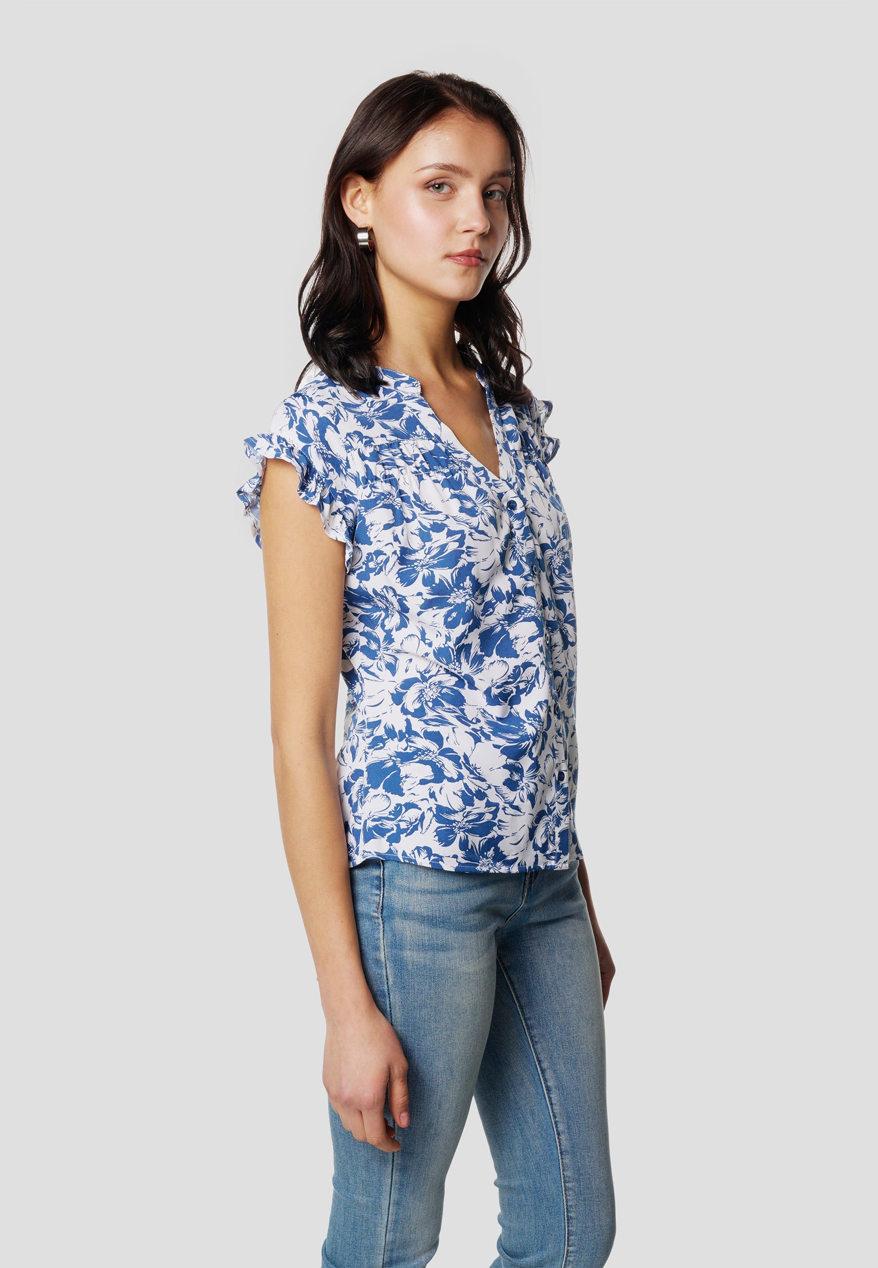 Blusa Mujer Manga Corta Volante Escote Pico Estampada – Koroshi 2612BL35