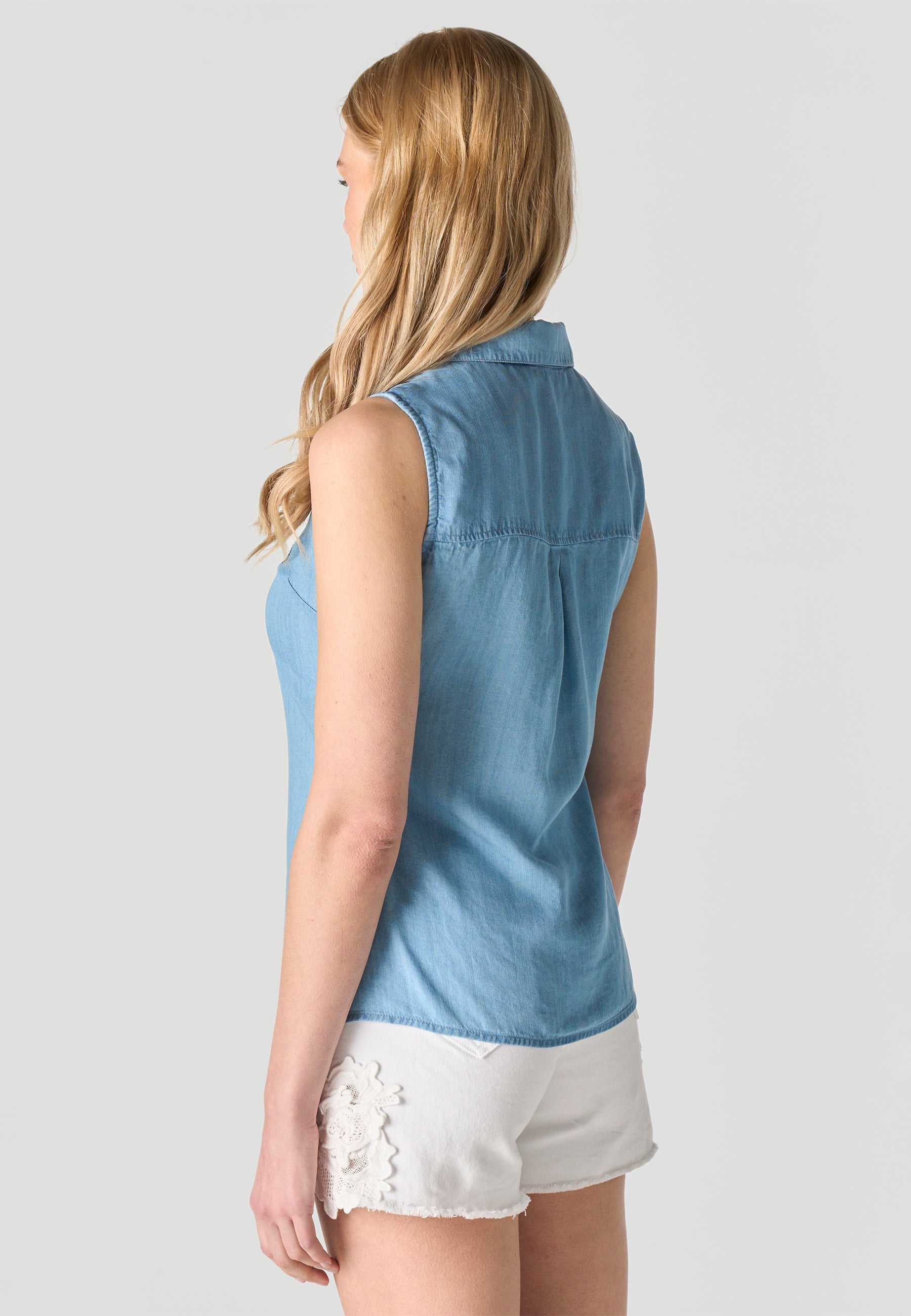 Blusa Mujer Sin Mangas Bordada Efecto Denim – Koroshi Azul