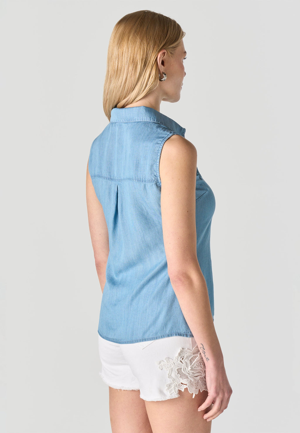 Blusa Mujer Sin Mangas Bordada Efecto Denim – Koroshi Azul
