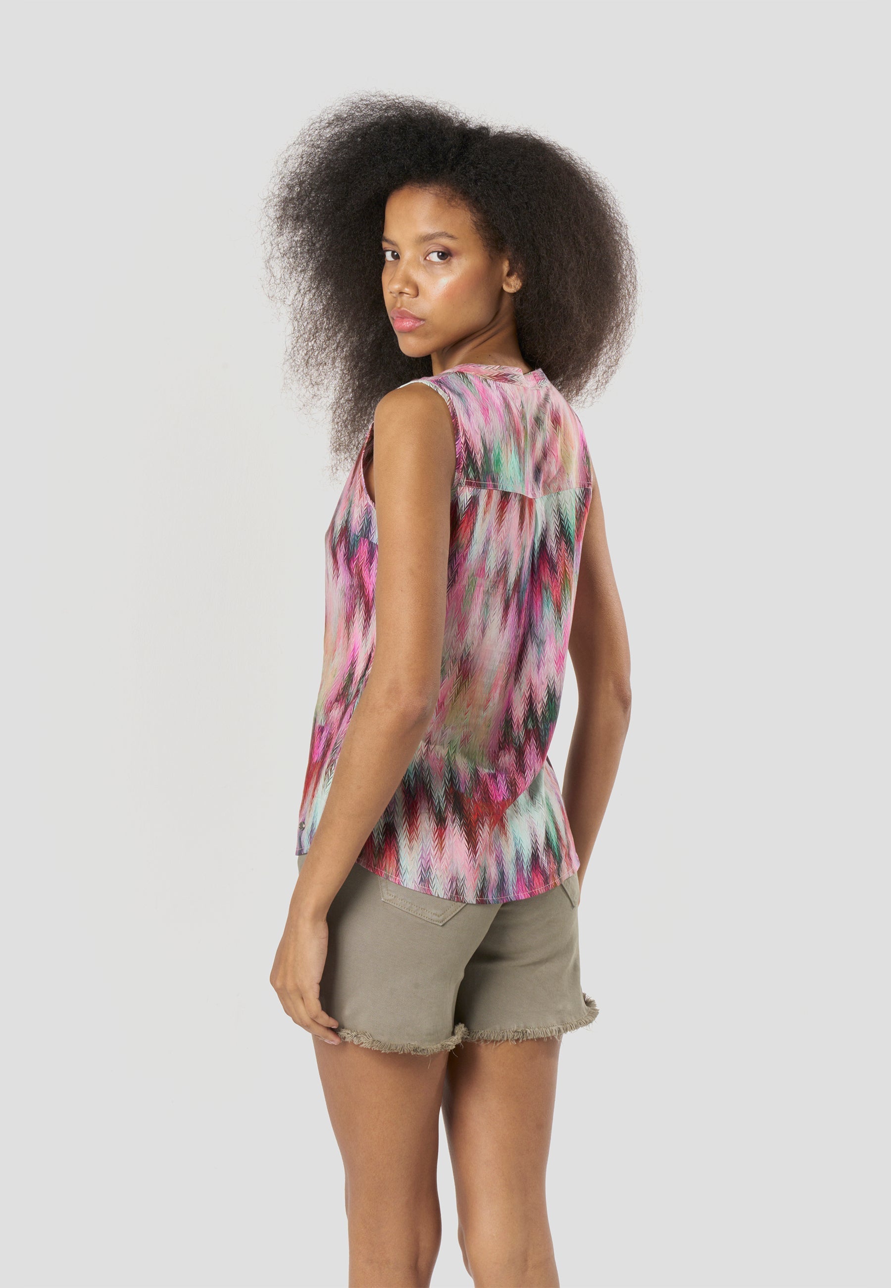 Blusa Mujer Sin Mangas Estampada Viscosa – Koroshi 2612BL80
