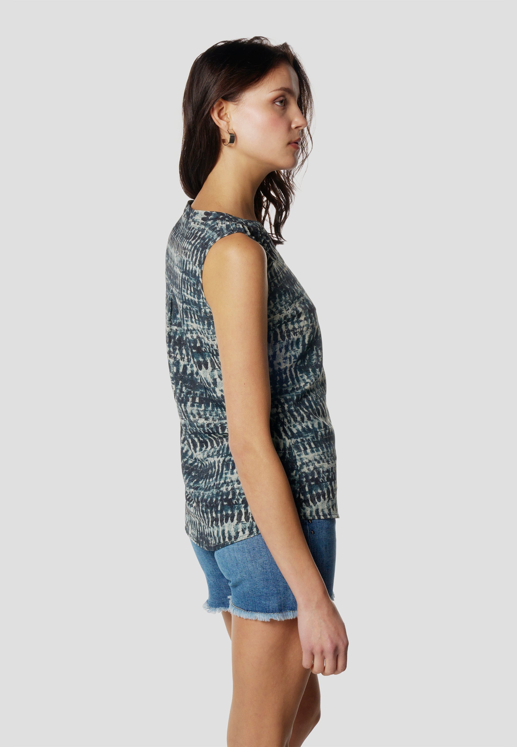 Blusa Mujer Sin Mangas Estampada Viscosa – Koroshi 2612BL80