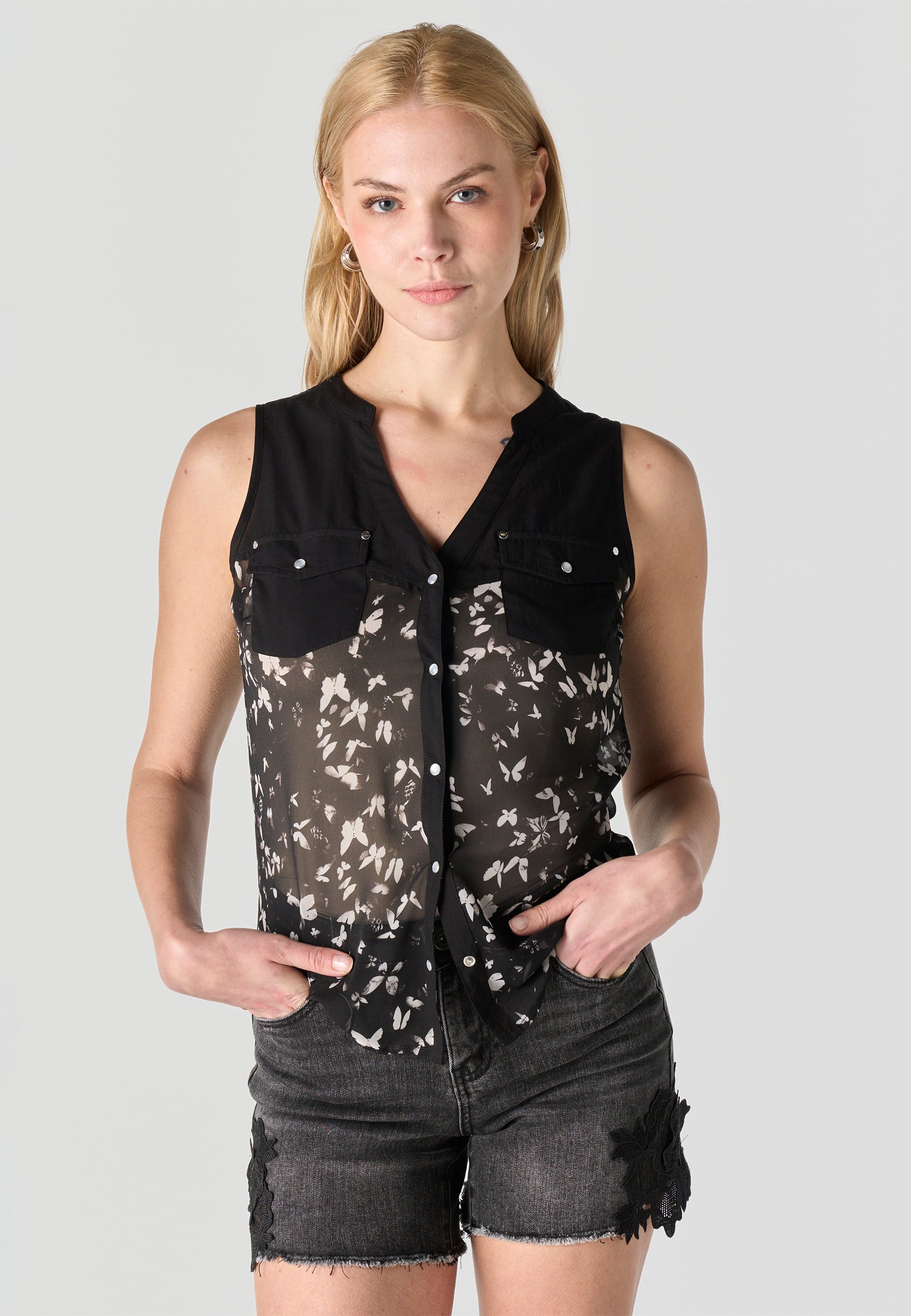 Blusa Mujer Sin Mangas Estampado Mariposa – Koroshi 2612BL81