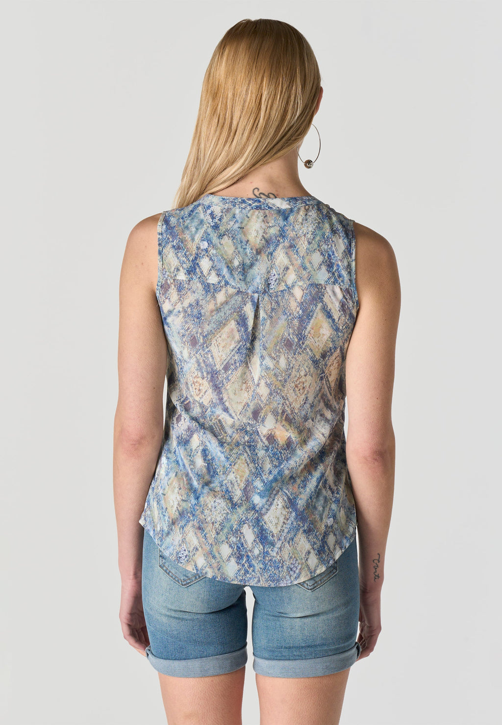 Blusa Mujer Sin Mangas Estampado Mariposa – Koroshi 2612BL81