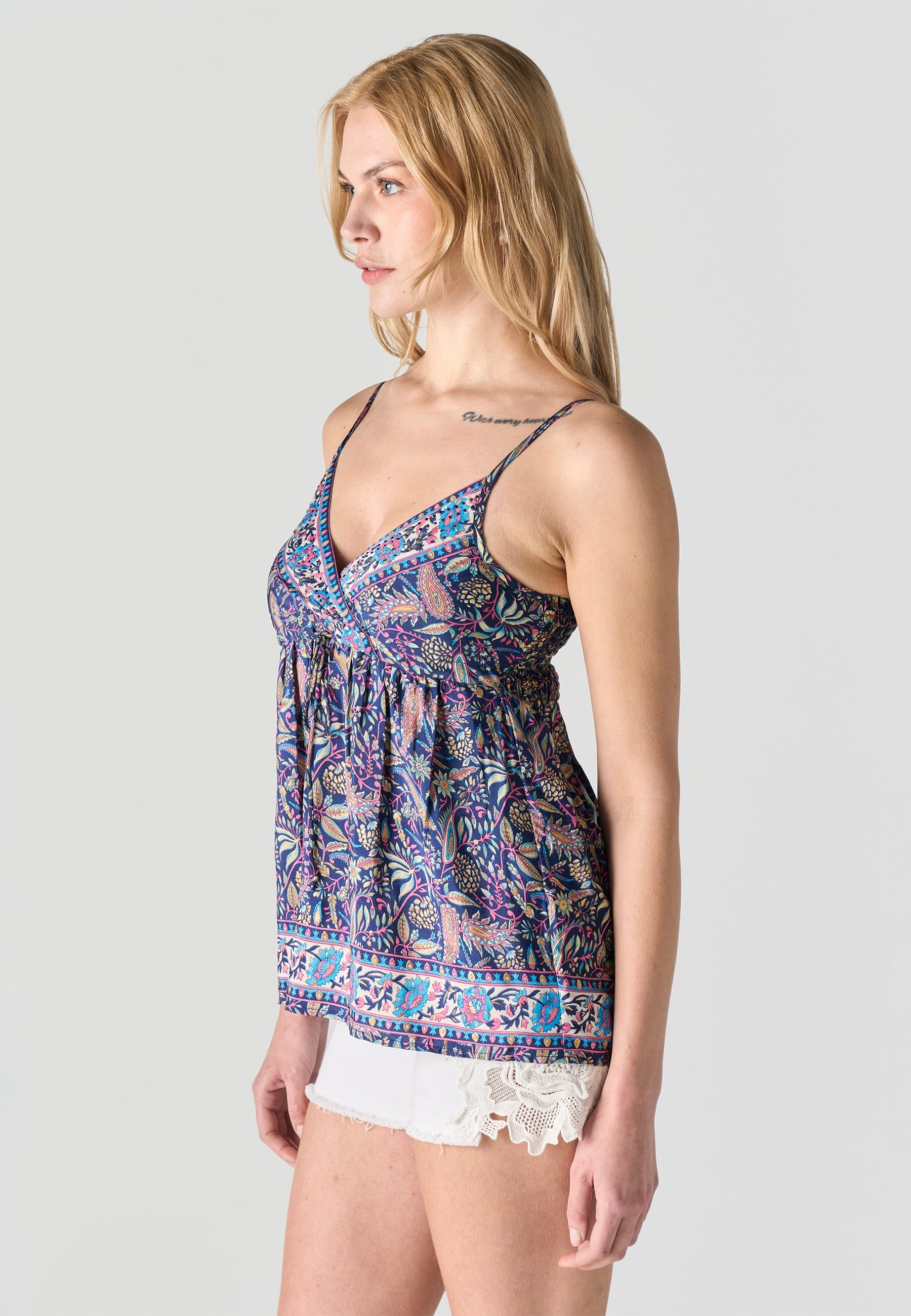 Blusa Mujer Tirantes Satén Escote Cruzado – Koroshi 2612BL97