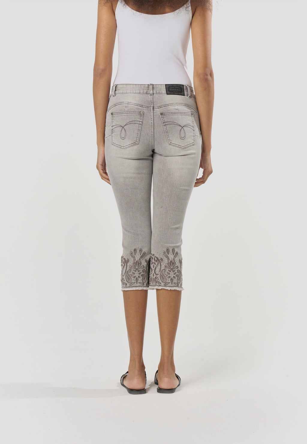 Pantalón Pirata Mujer Push-Up Bordado – Koroshi Negro