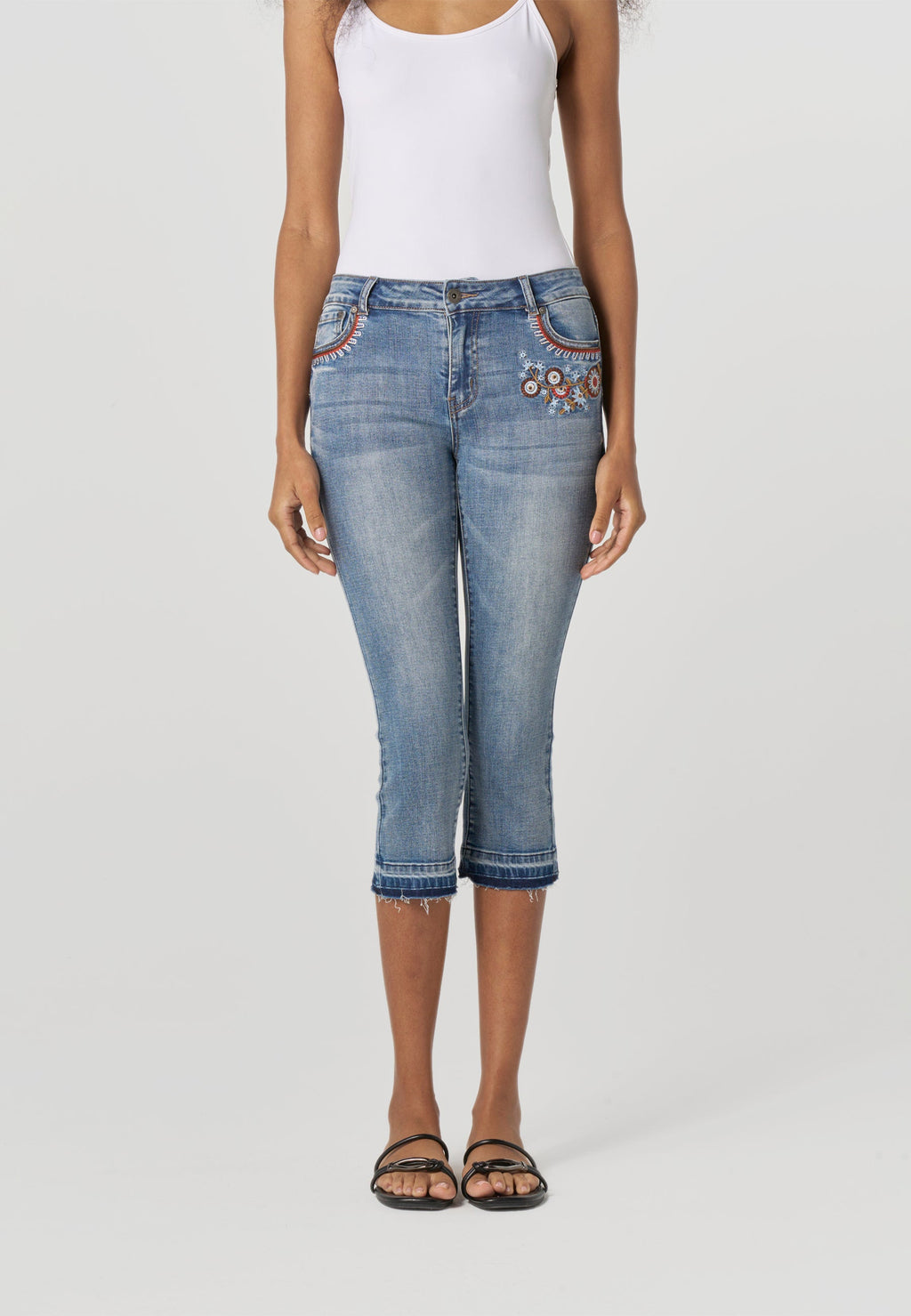Pantalón Pirata Mujer Bordado – Koroshi Azul Medio