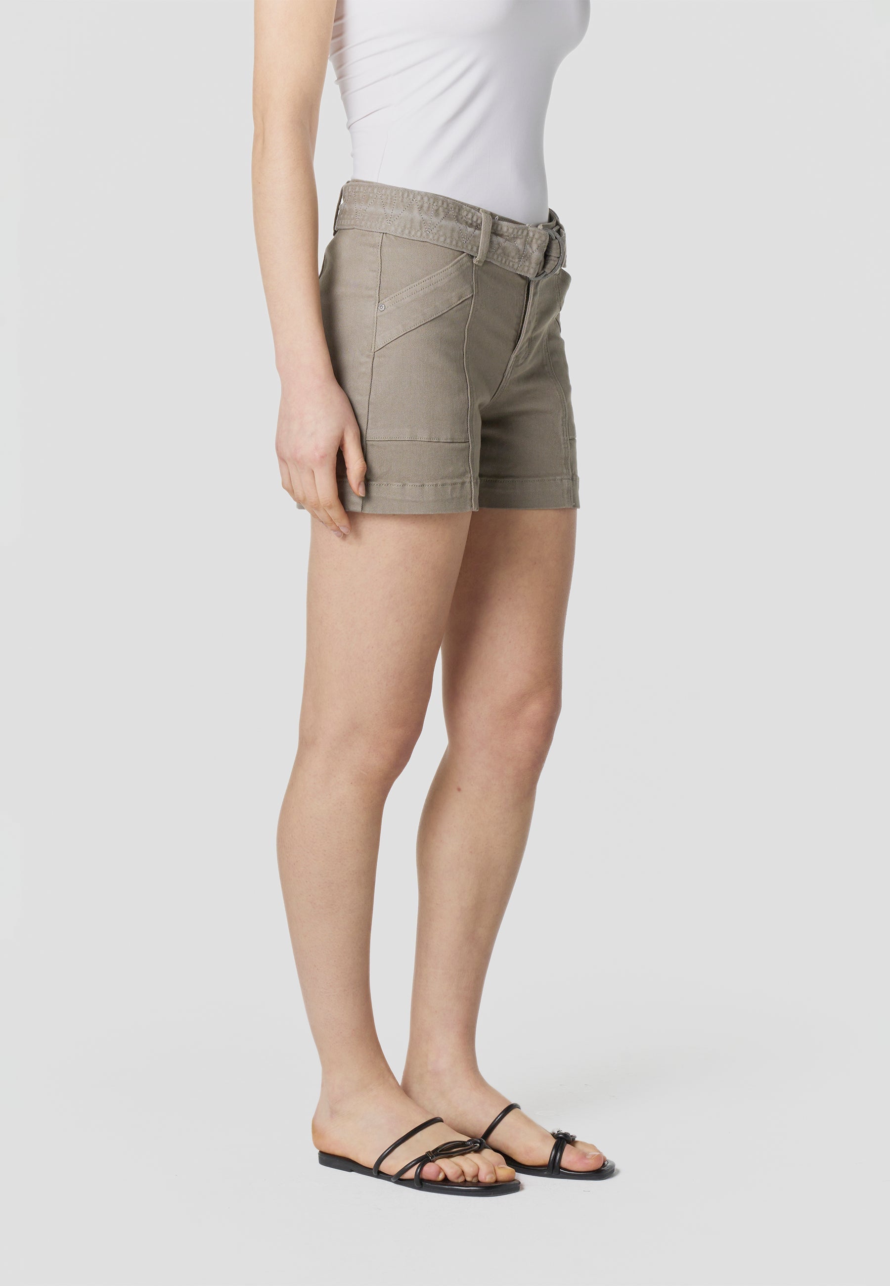Pantalón Corto Mujer con Cinturón Cinco Bolsillos – Koroshi 2612PS55
