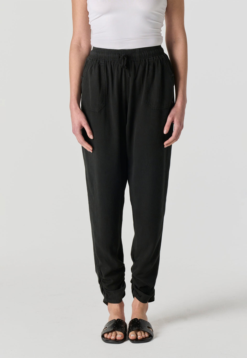 Pantalón Jogger Mujer Lyocell – Koroshi 2612PT86