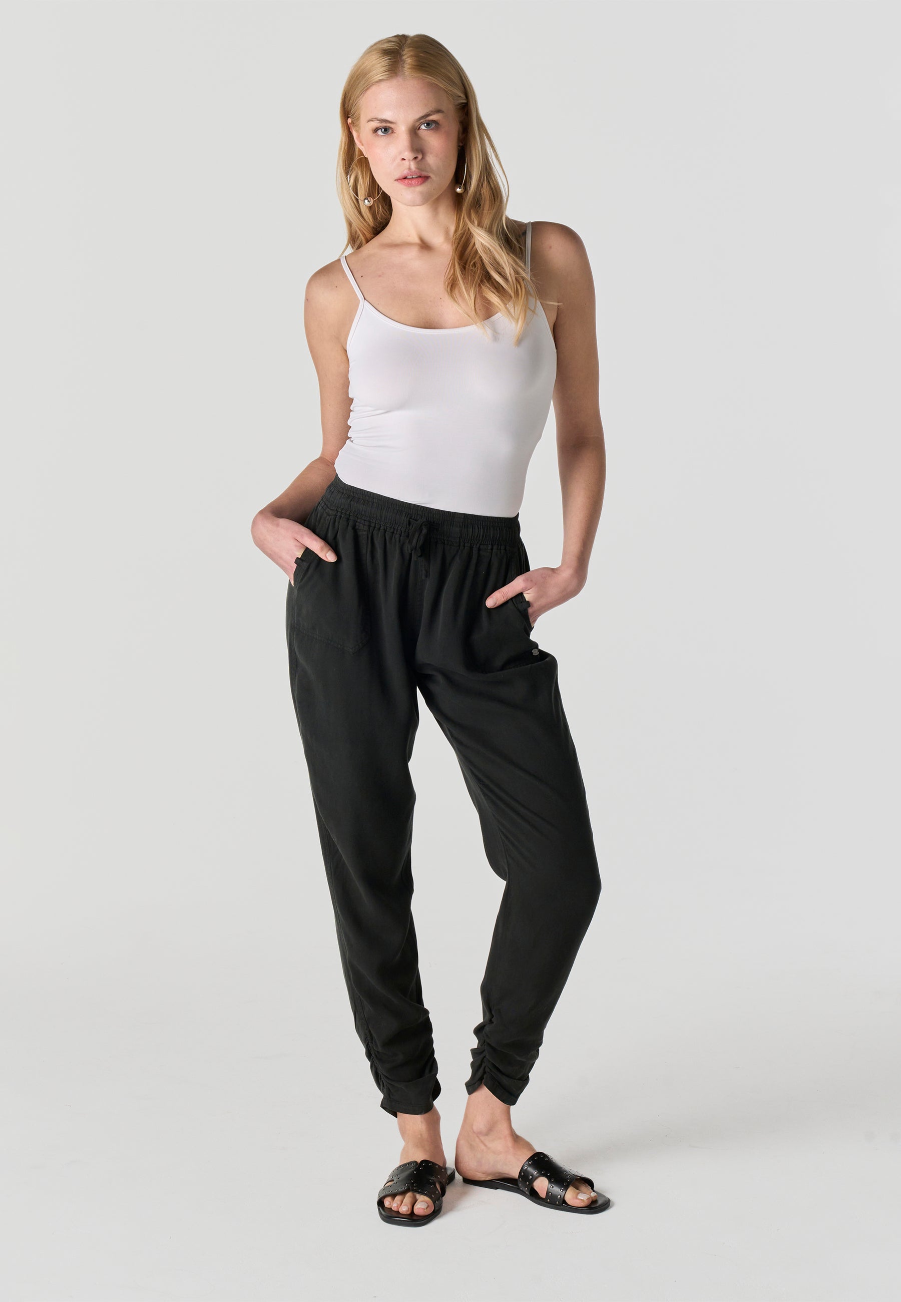 Pantalón Jogger Mujer Lyocell – Koroshi 2612PT86