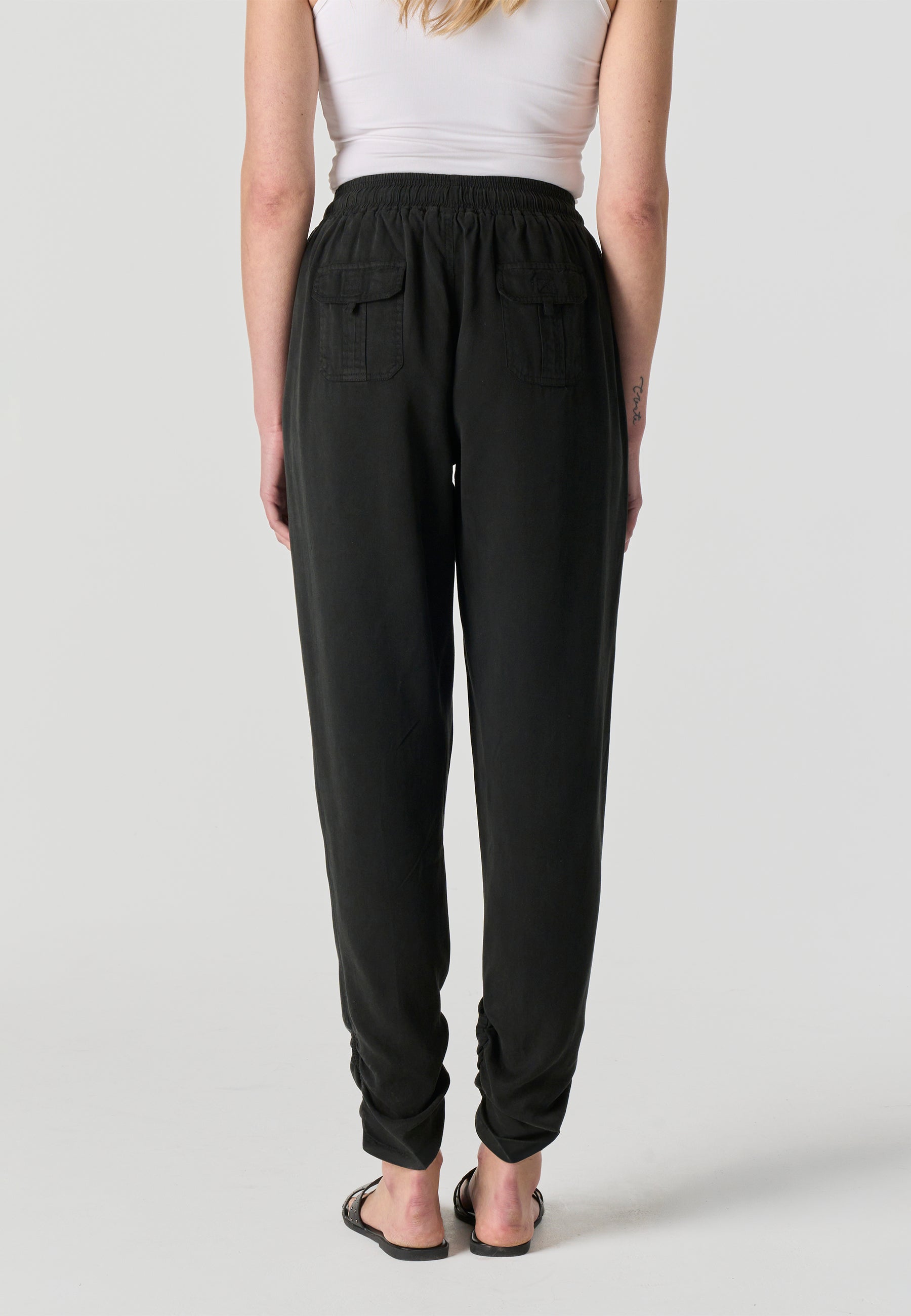 Pantalón Jogger Mujer Lyocell – Koroshi 2612PT86