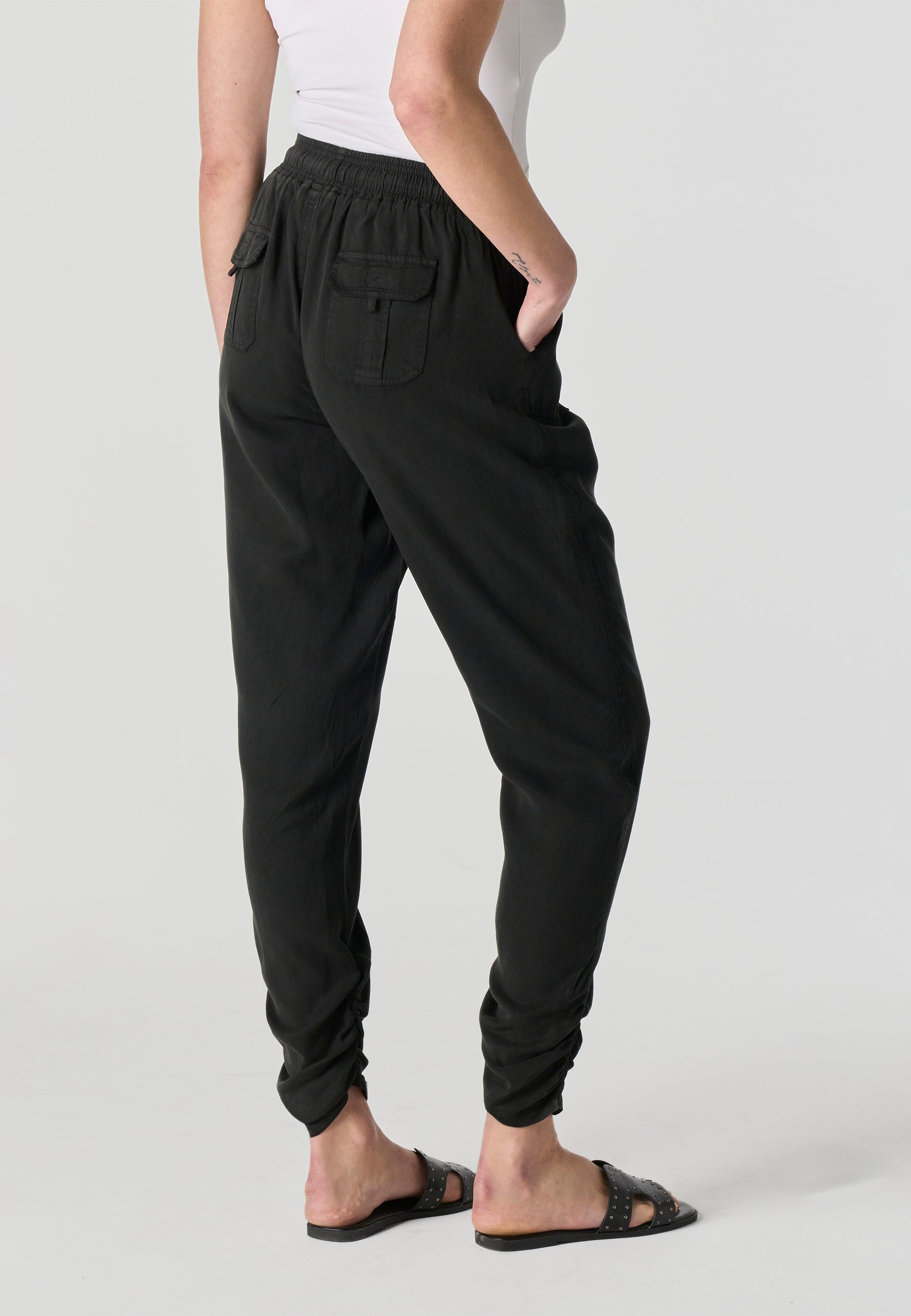 Pantalón Jogger Mujer Lyocell – Koroshi 2612PT86