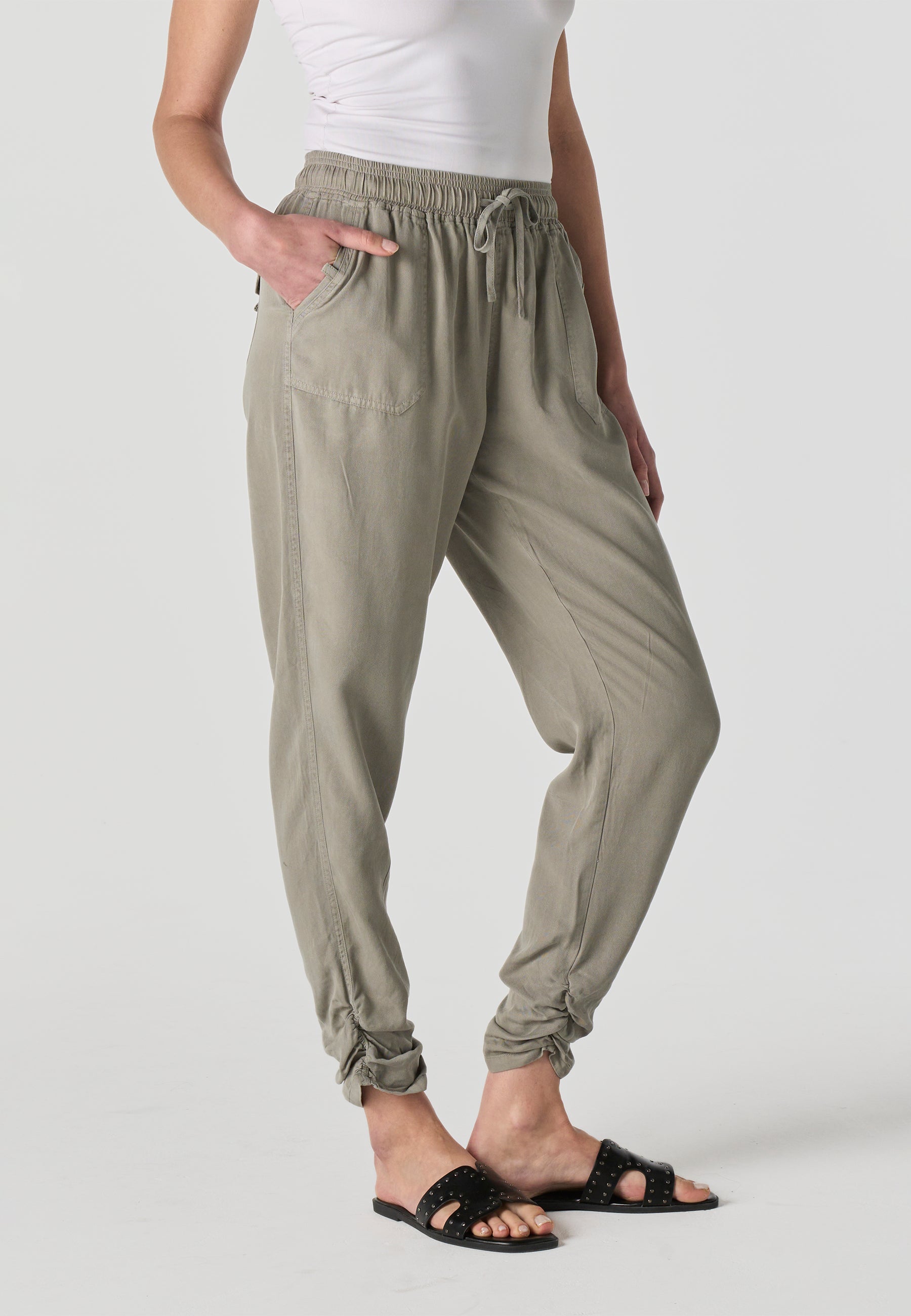 Pantalón Jogger Mujer Lyocell – Koroshi 2612PT86
