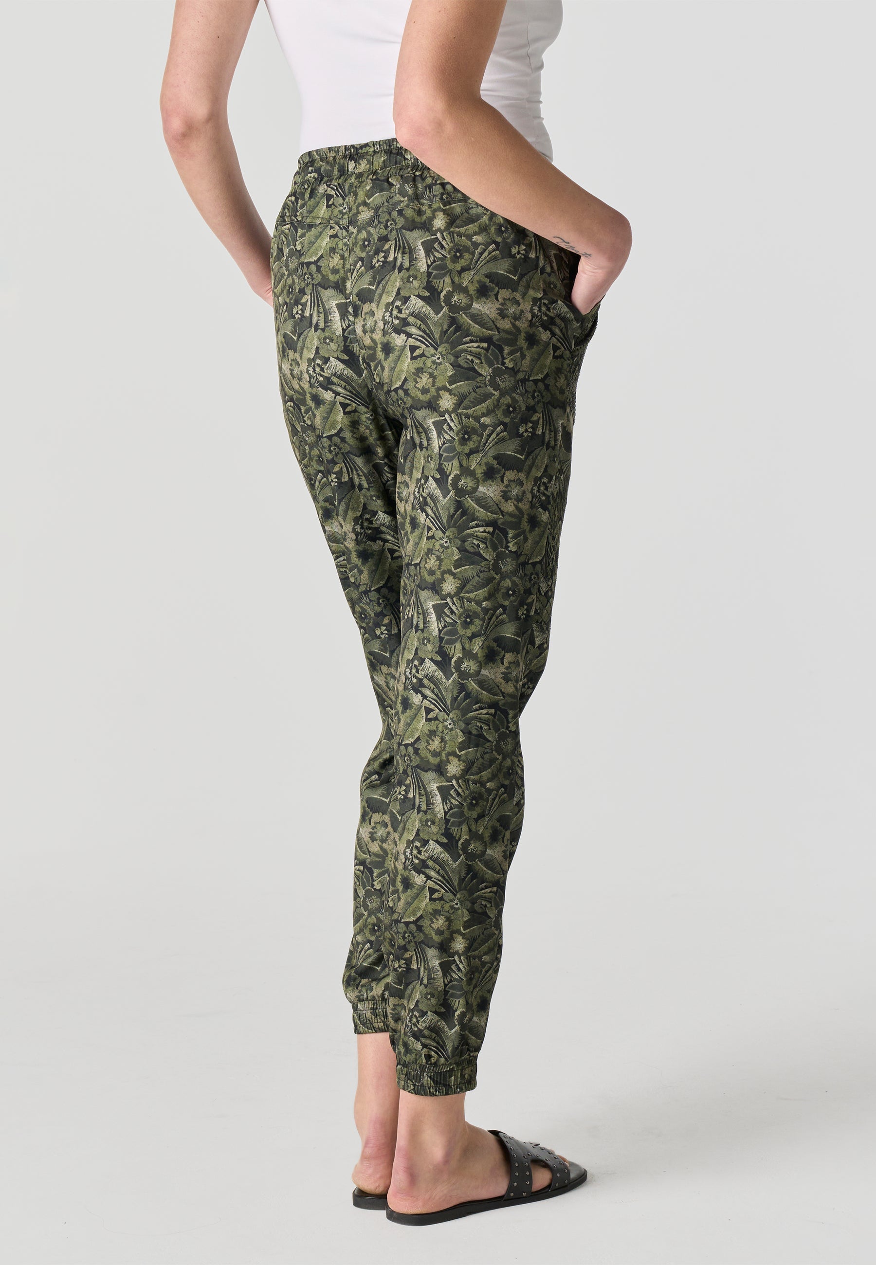 Pantalón Jogger Mujer Estampado – Koroshi Kaki