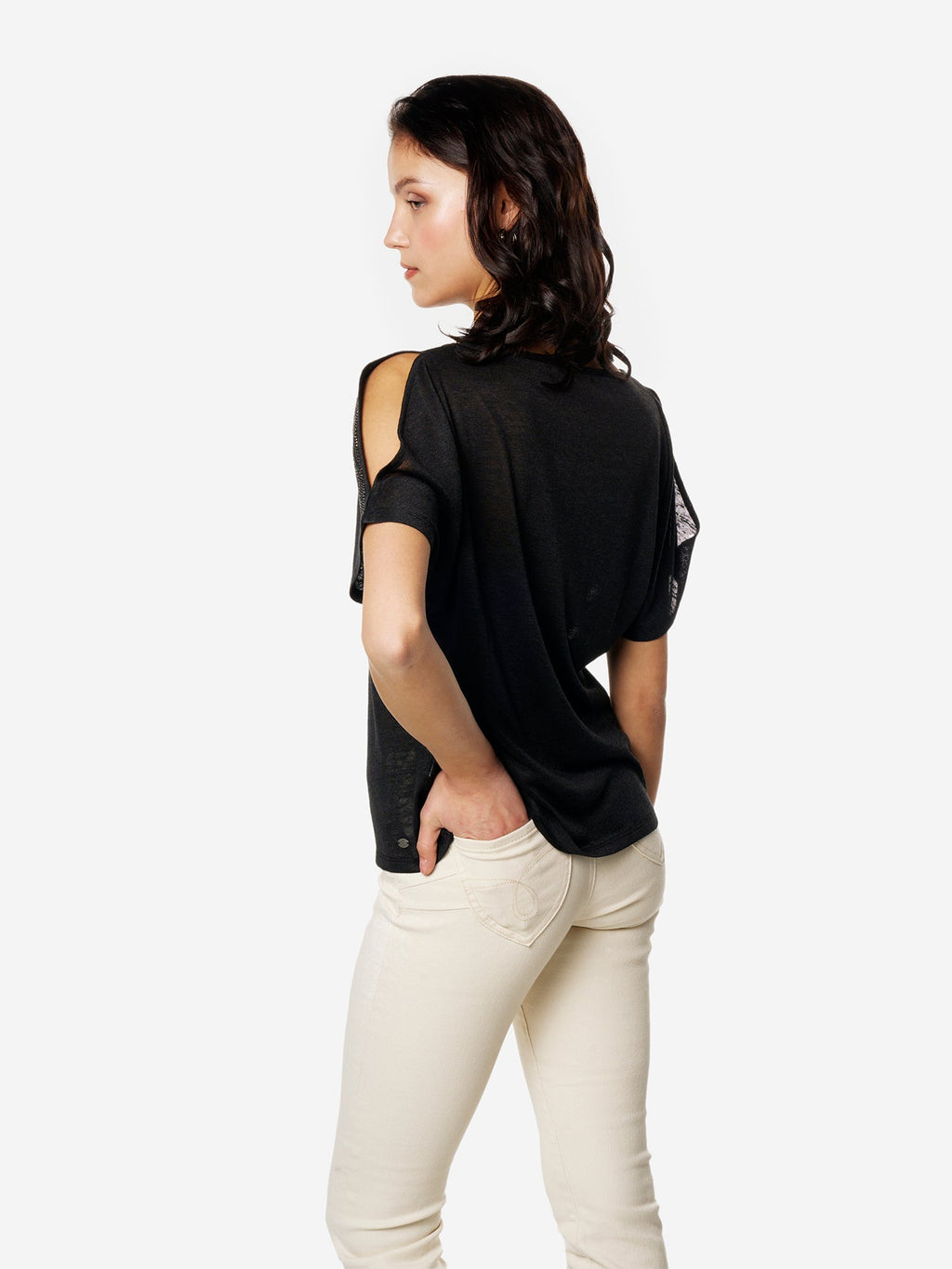 Camiseta Mujer Manga Corta Pedrería en Hombros – Koroshi 2612TP00