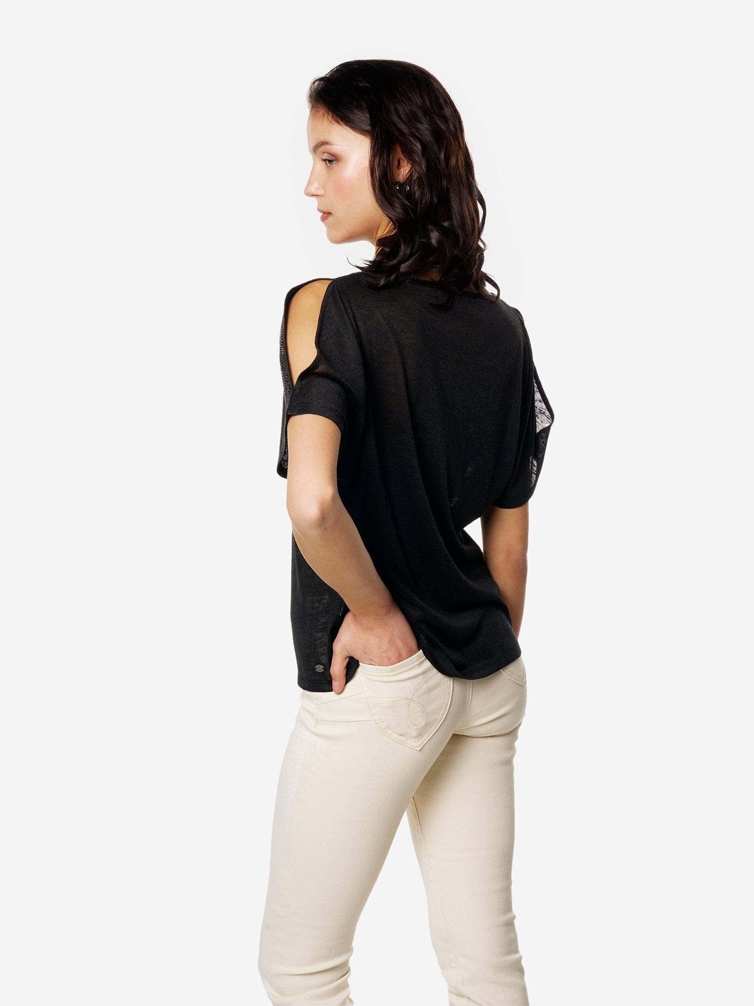 Camiseta Mujer Manga Corta Pedrería en Hombros – Koroshi 2612TP00