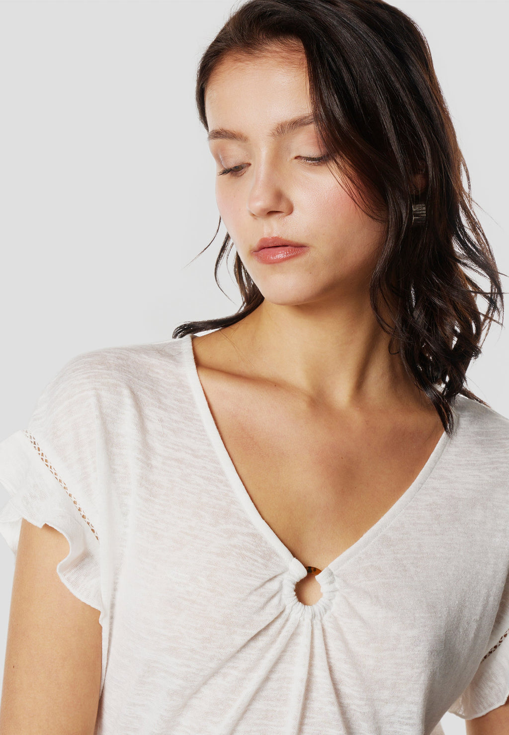 Camiseta Mujer Manga Corta Escote Pico con Aro – Koroshi 2612TP02