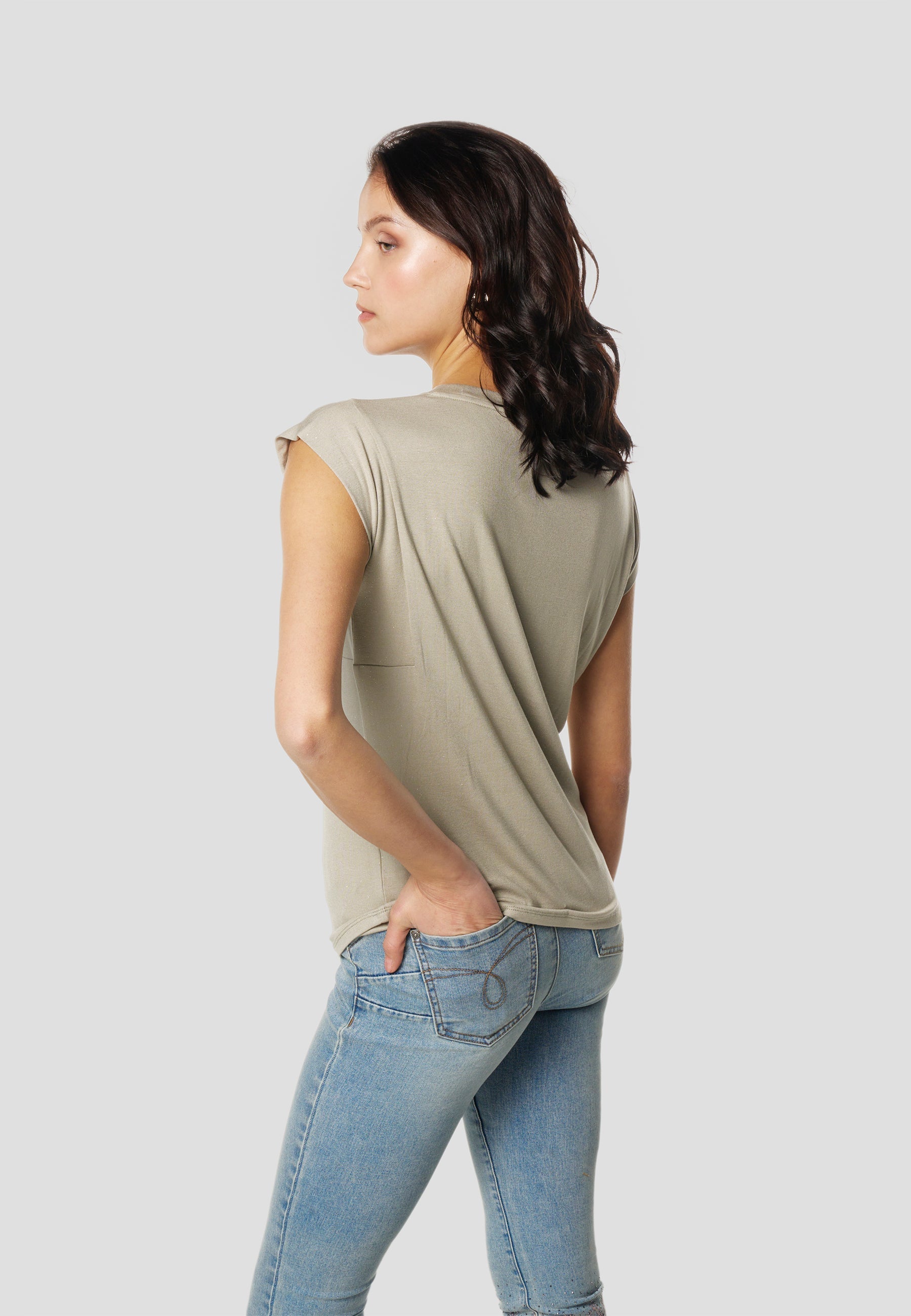 Camiseta Mujer Manga Corta Brillos con Logo – Koroshi 2612TP11