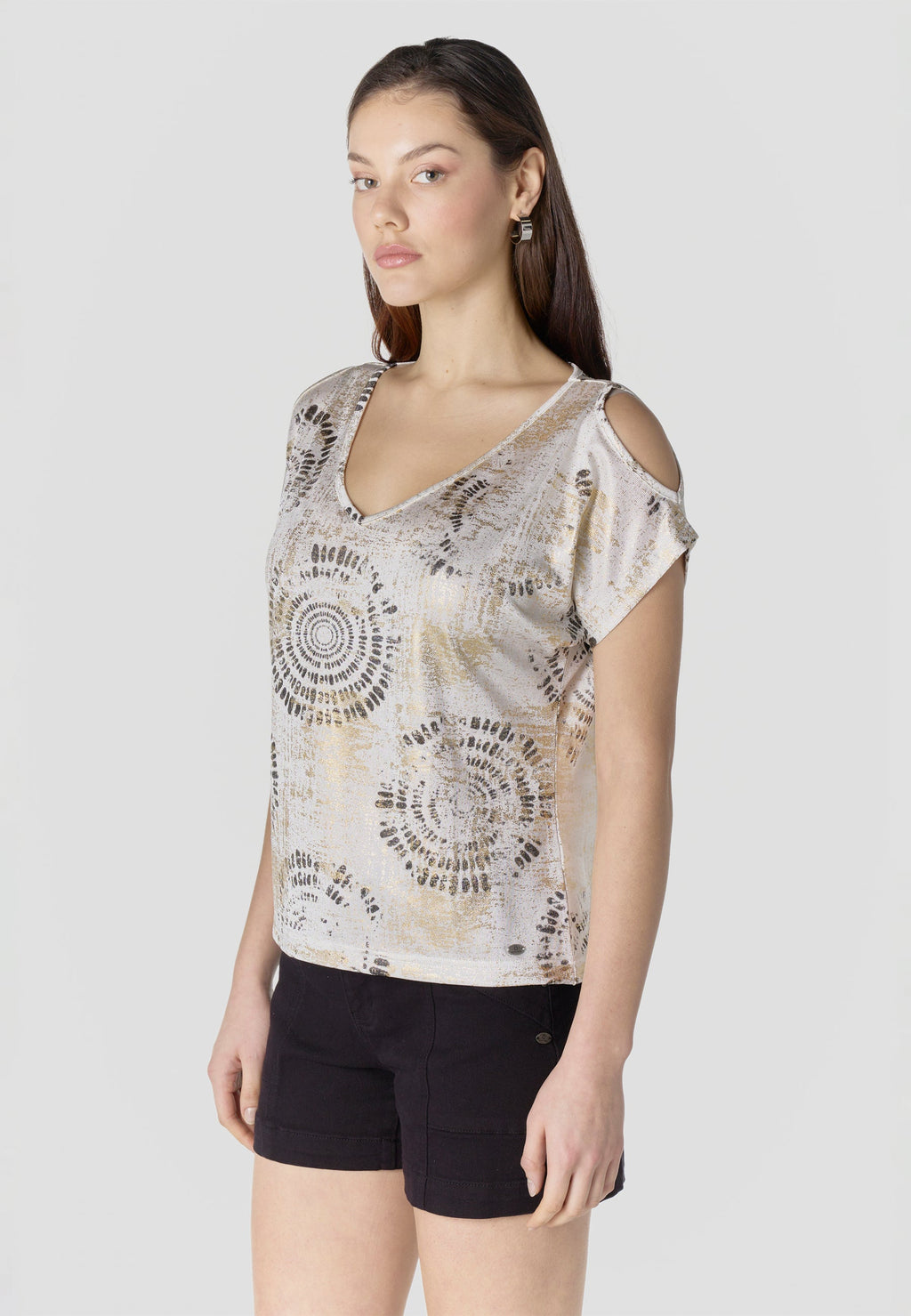 Camiseta Mujer Manga Corta Escote Pico Hombro Descubierto – Koroshi Blanca