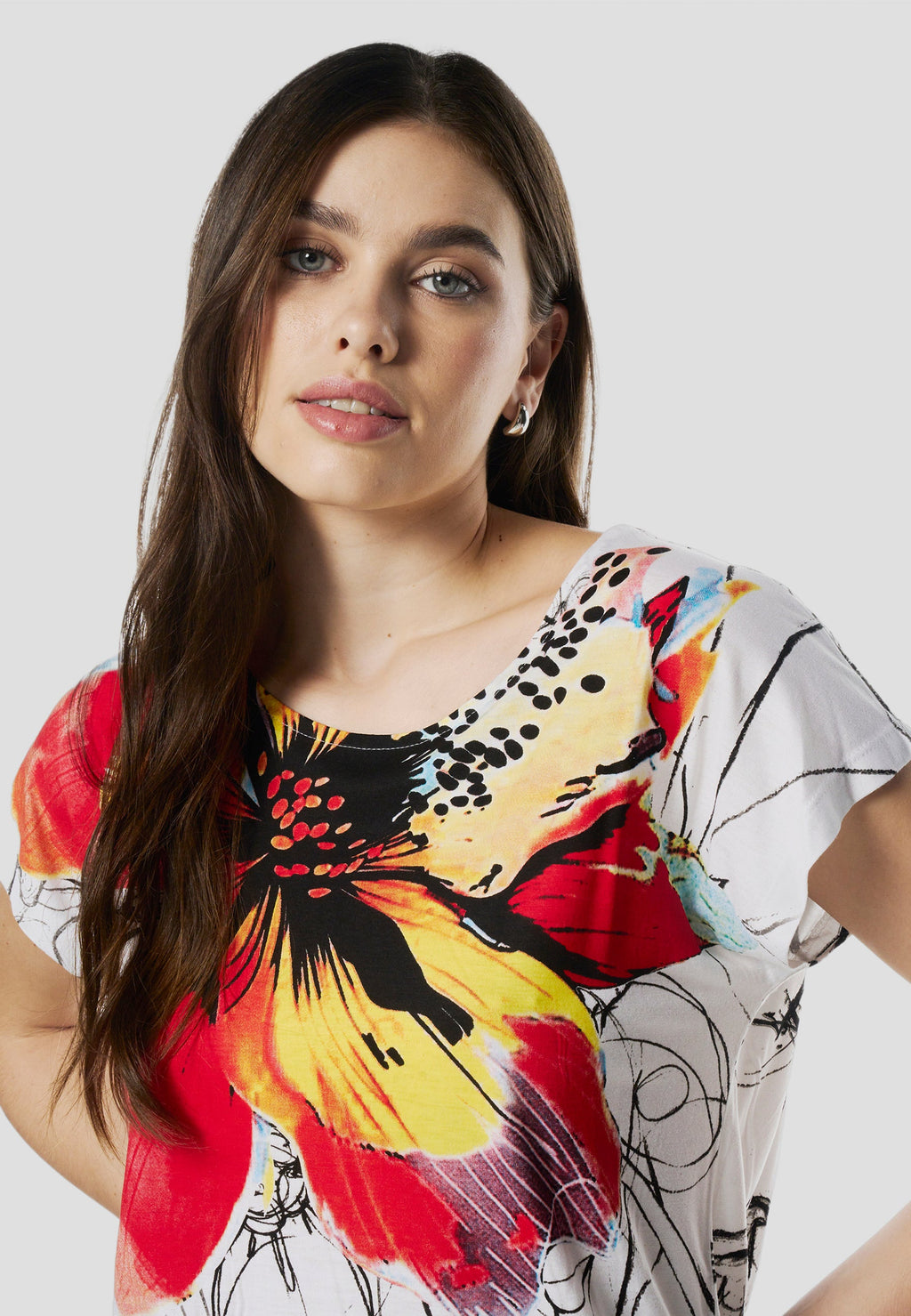Camiseta Mujer Manga Corta Estampado Floral – Koroshi Blanca