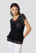 Camiseta Mujer Manga Corta Escote Pico Estampado Floral – Koroshi Negra