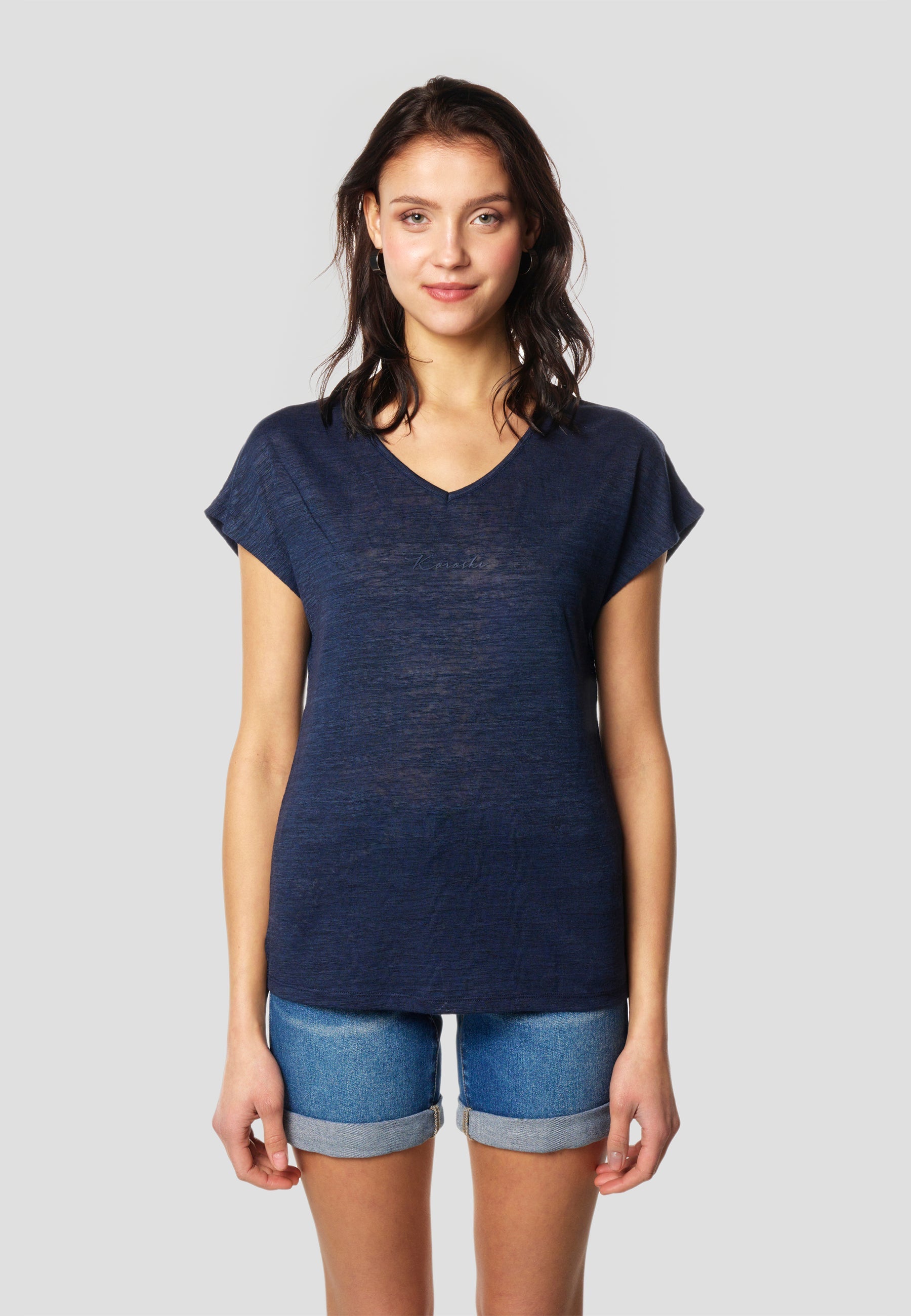 Camiseta Mujer Manga Corta Brillos con Logo – Koroshi 2612TP29