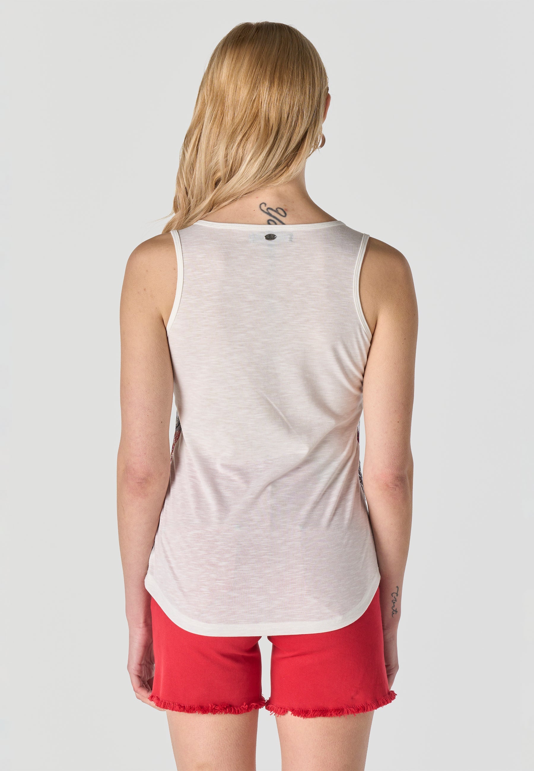 Camiseta Mujer Tirantes Estampada con Lentejuelas – Koroshi Fucsia