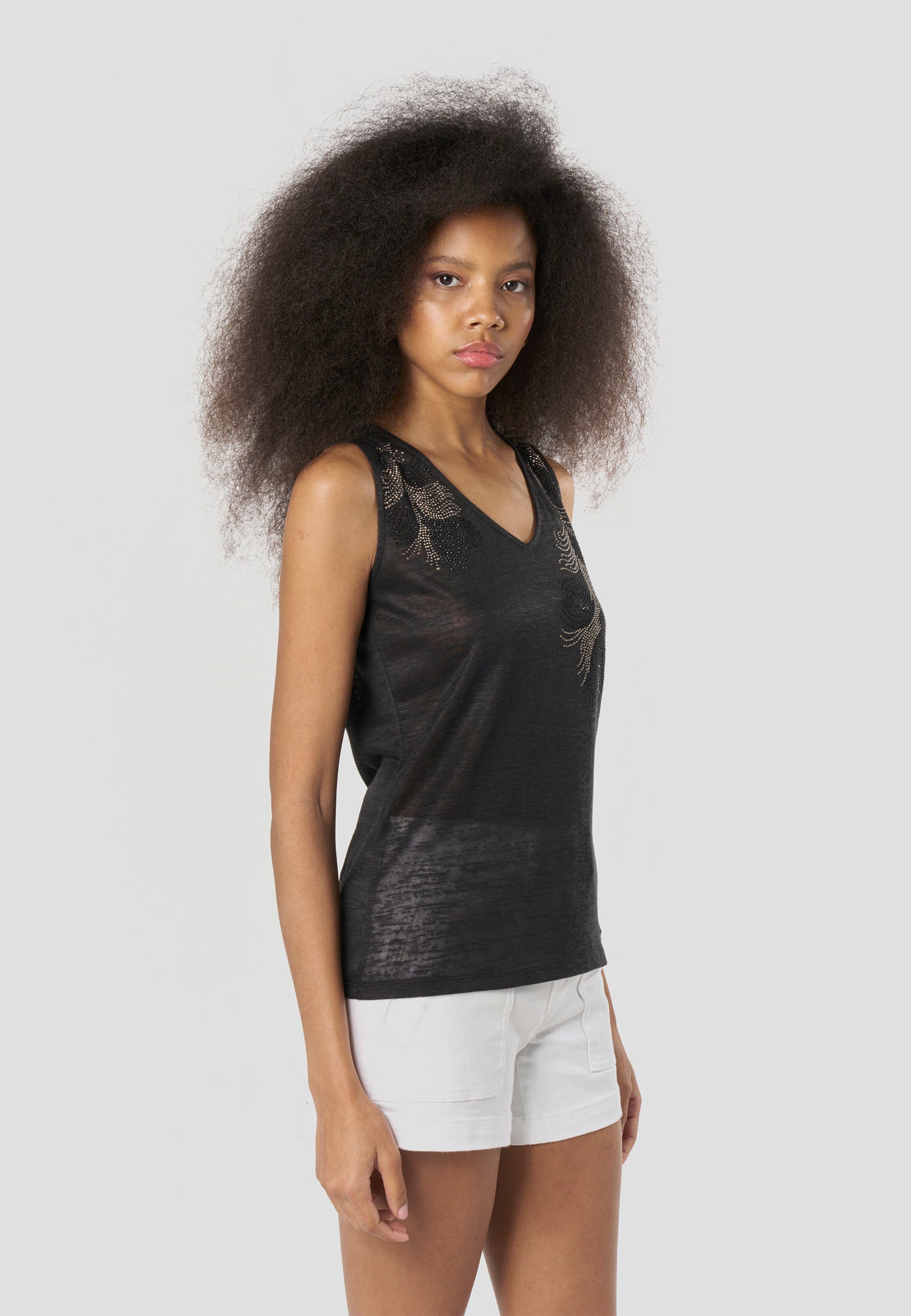Camiseta Mujer Tirantes Brillos – Koroshi Negra