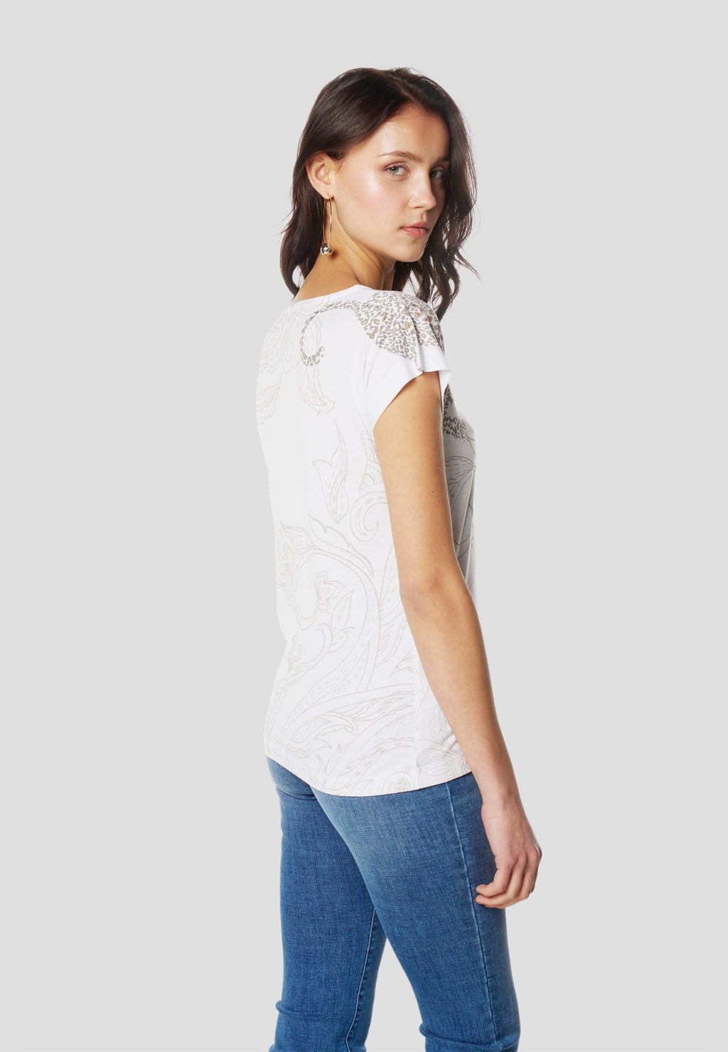Camiseta Mujer Manga Corta Estampado Cachemir – Koroshi 2612TP41