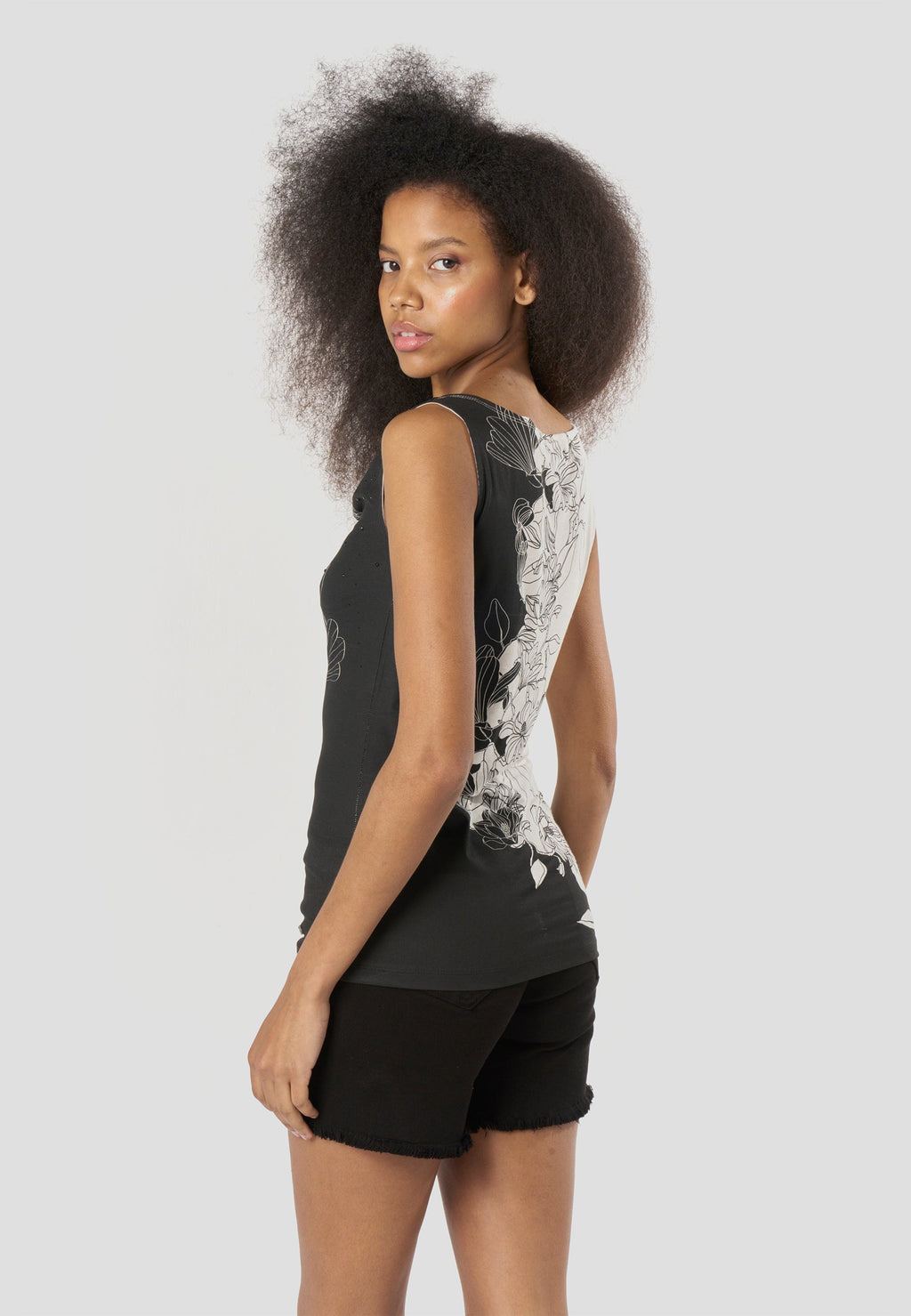Top Mujer Tirantes Escote Drapeado – Koroshi Negro
