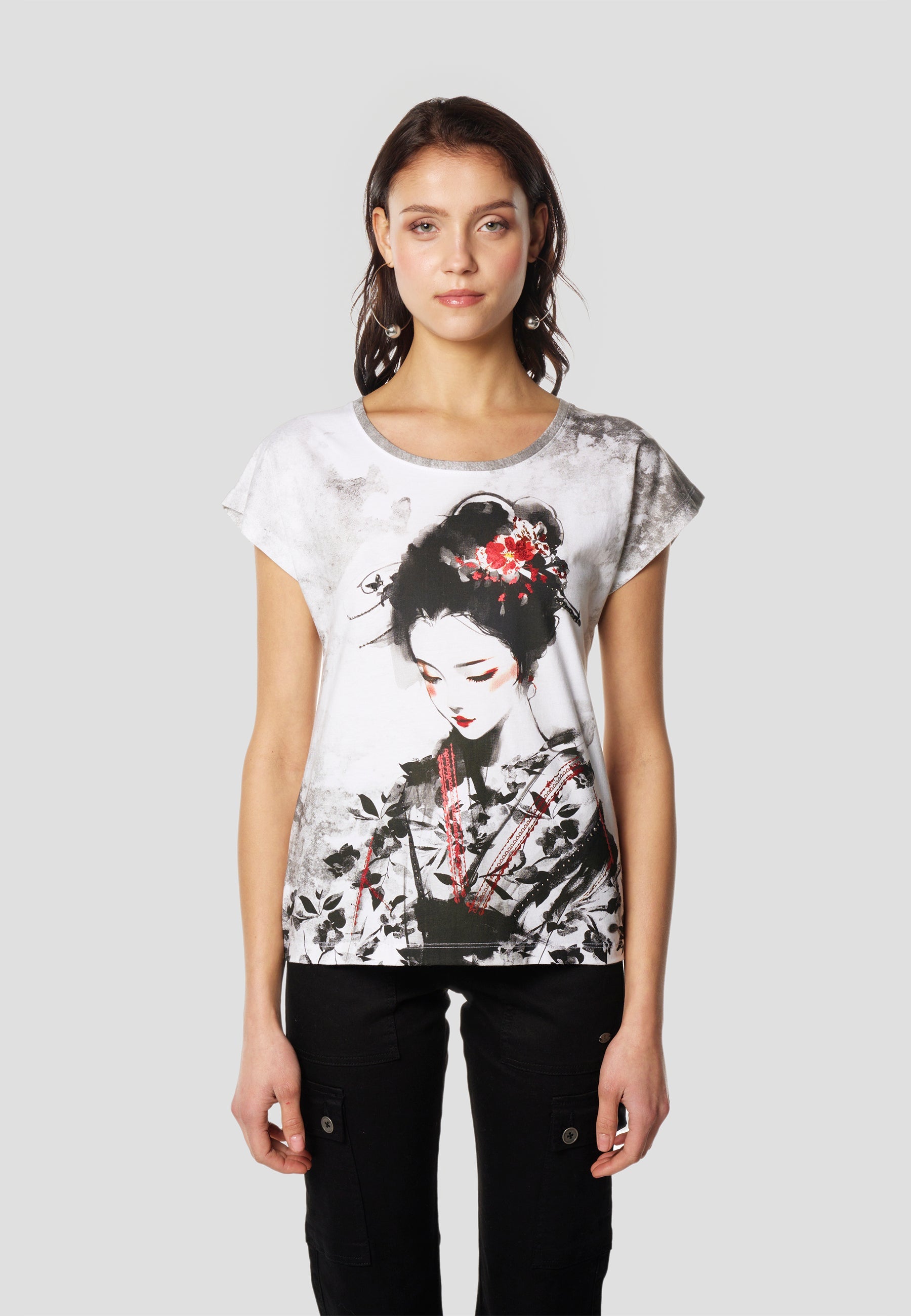 Camiseta Mujer Manga Corta Estampado Geisha – Koroshi Blanca