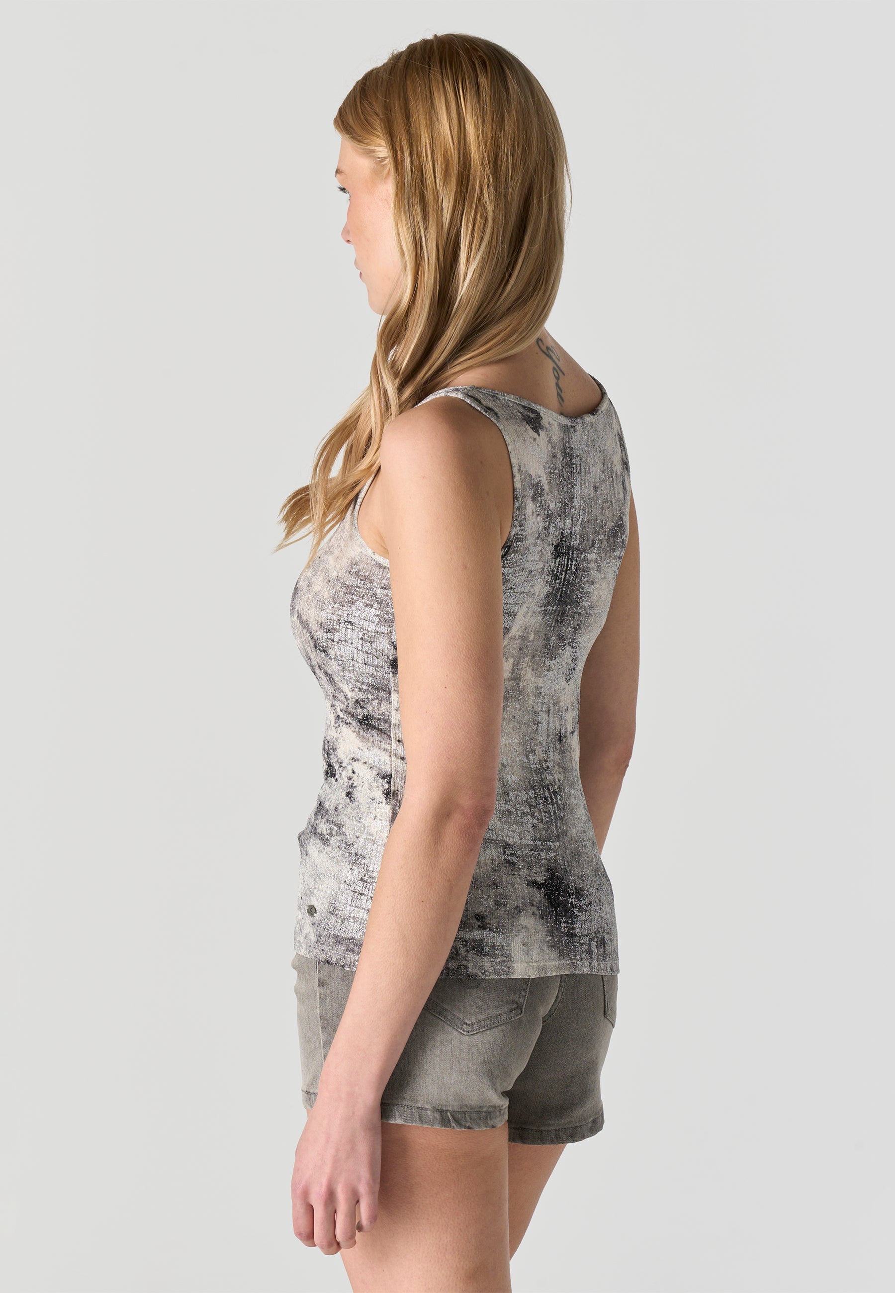 Camiseta Mujer Tirantes Estampada Foil – Koroshi Gris