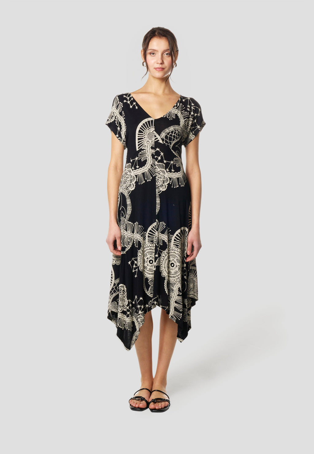 Vestido Corto Negro Mujer Estampado Mandala – Koröshi