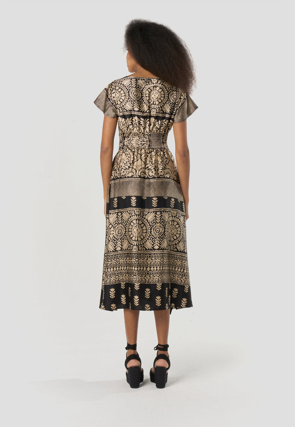 Vestido Largo Mujer Estampado Barroco Manga Corta – Koroshi Negro