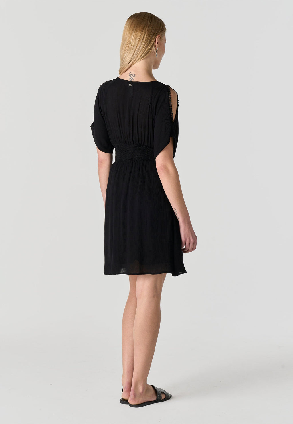 Vestido Mujer Corto Bordado – Koroshi 2612VS15